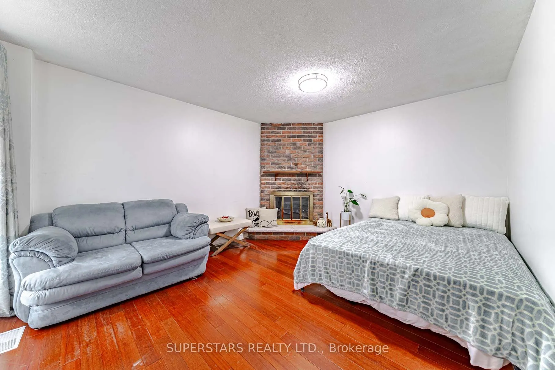 23 Cheeseman Drive