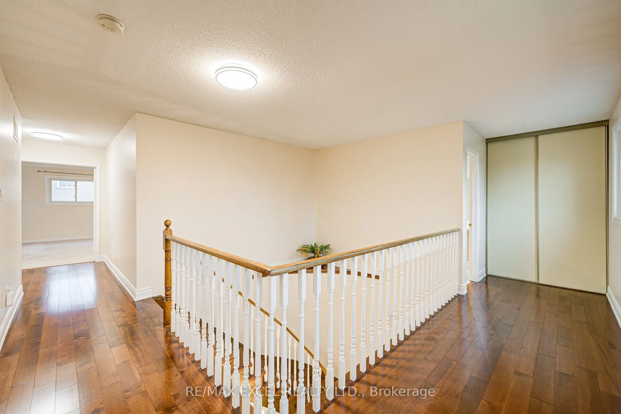 18 Tamara Drive