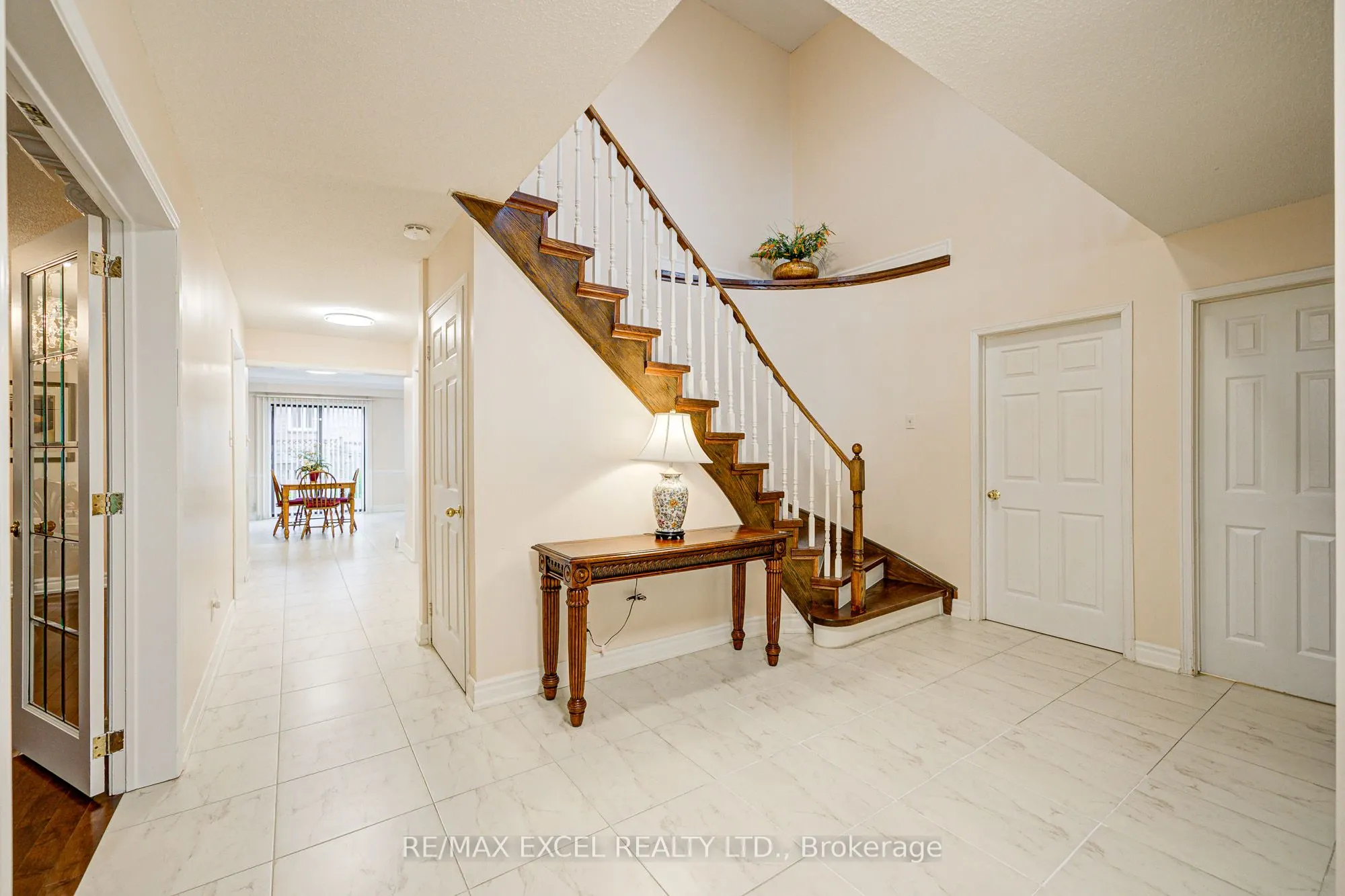 18 Tamara Drive