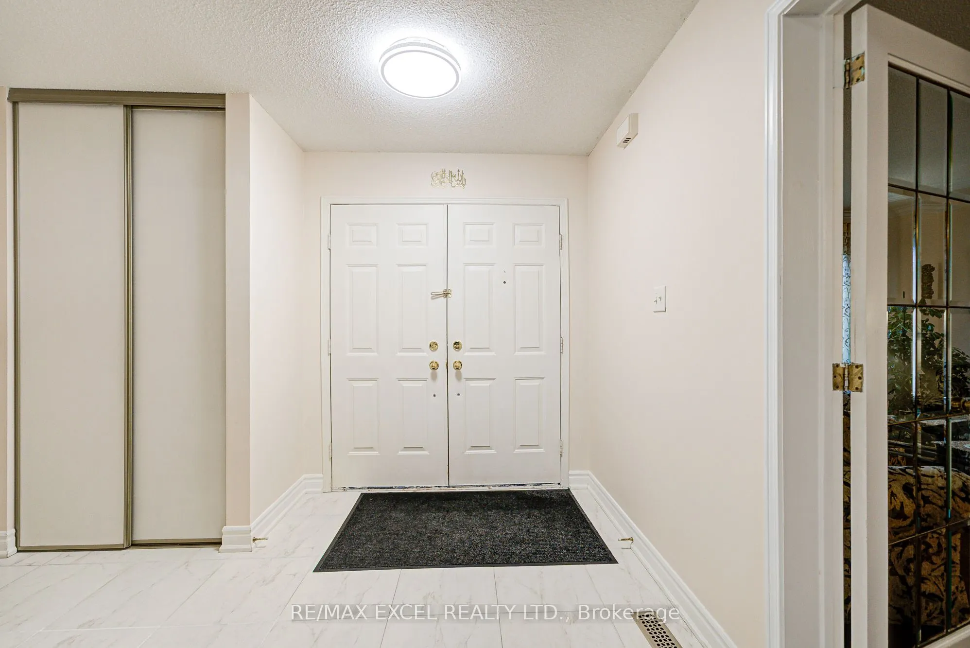 18 Tamara Drive