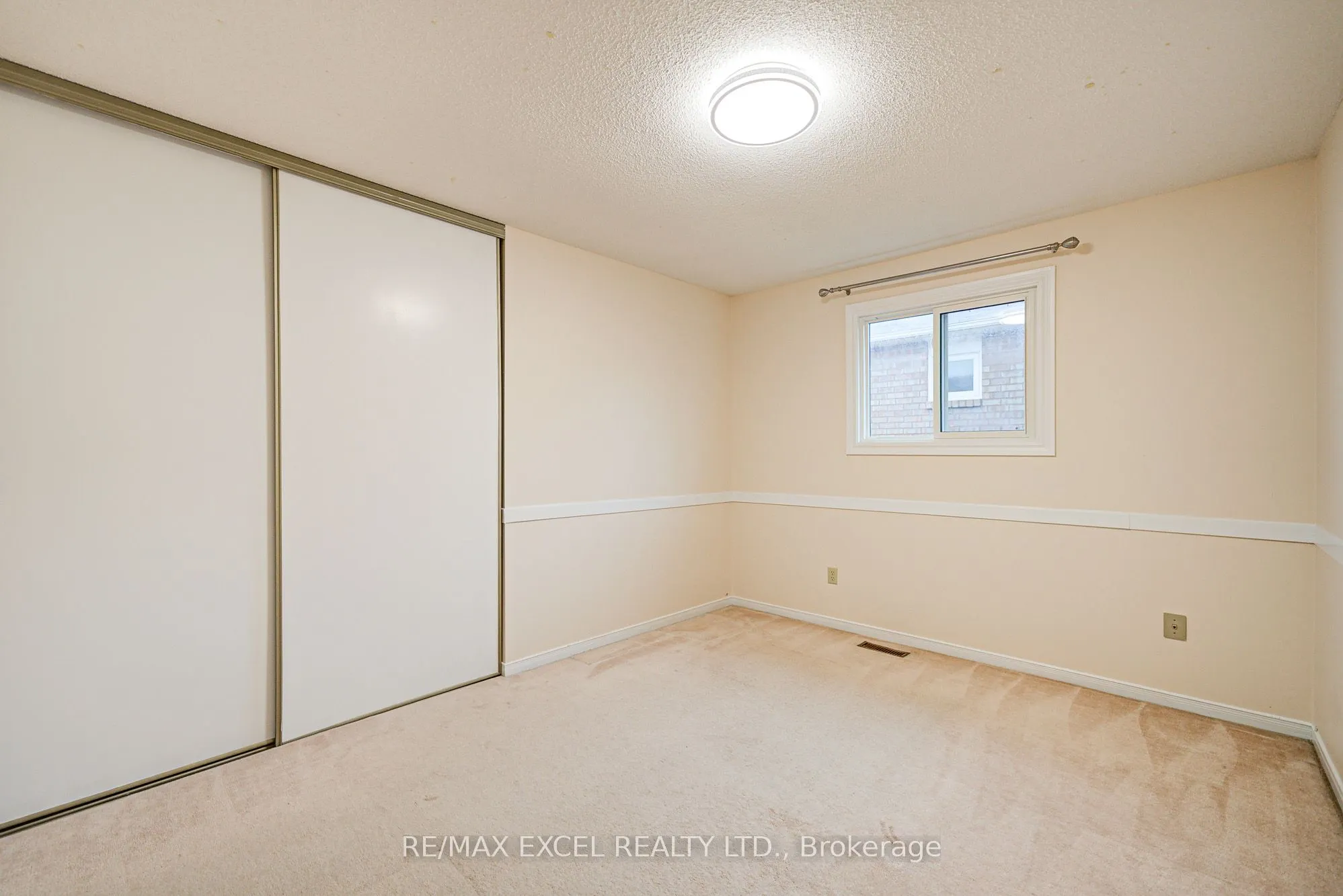 18 Tamara Drive