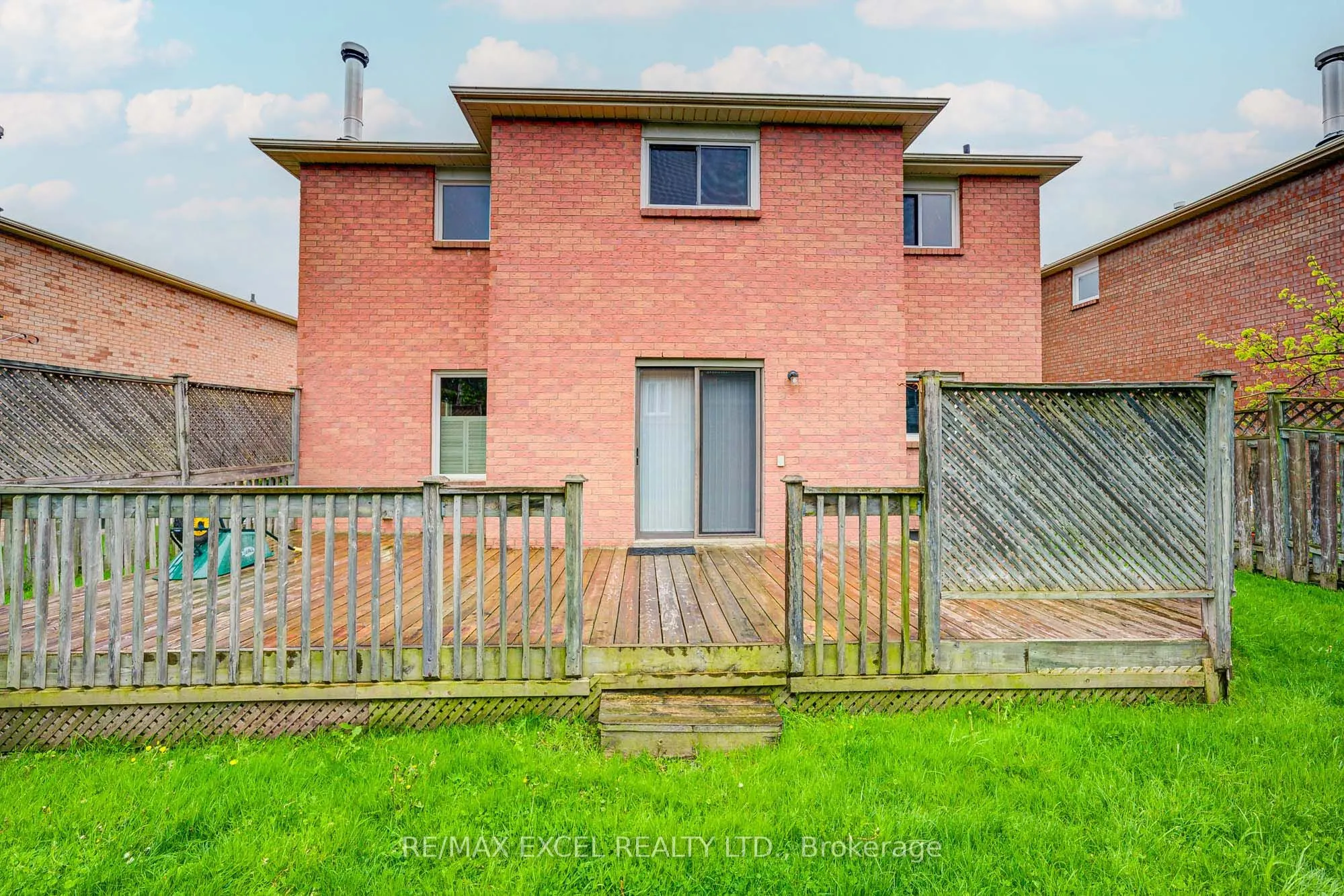 18 Tamara Drive
