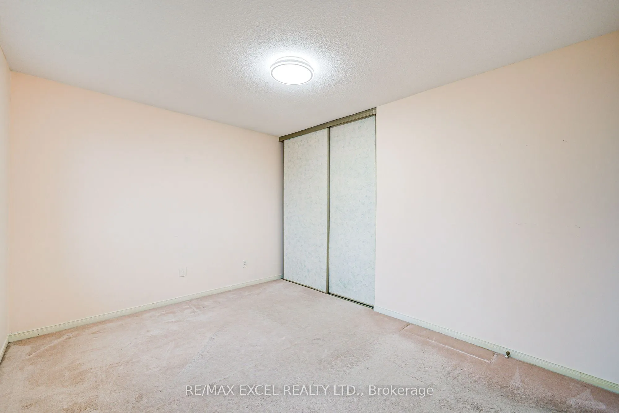 18 Tamara Drive