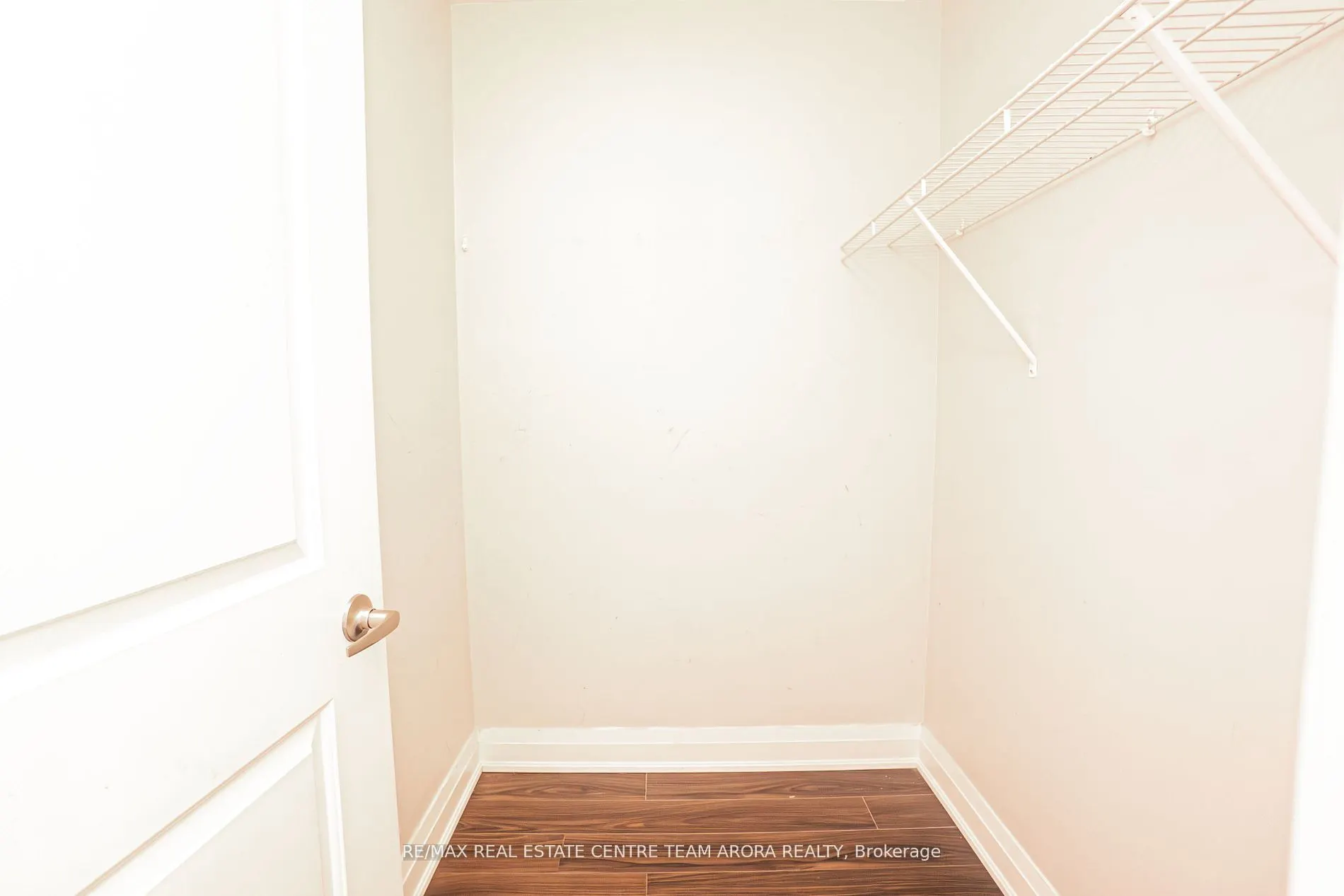 24 Woodstream Boulevard, #609