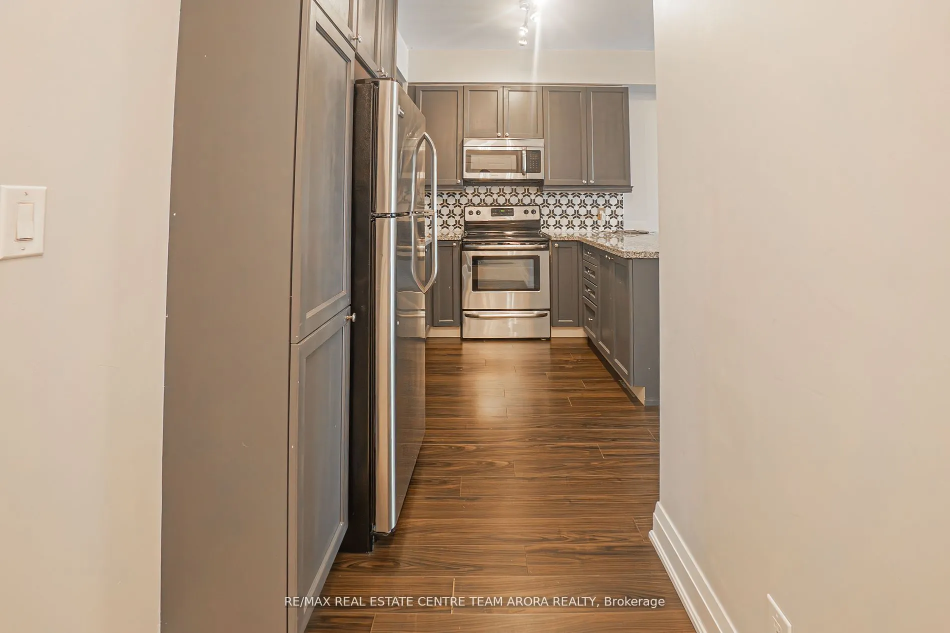 24 Woodstream Boulevard, #609