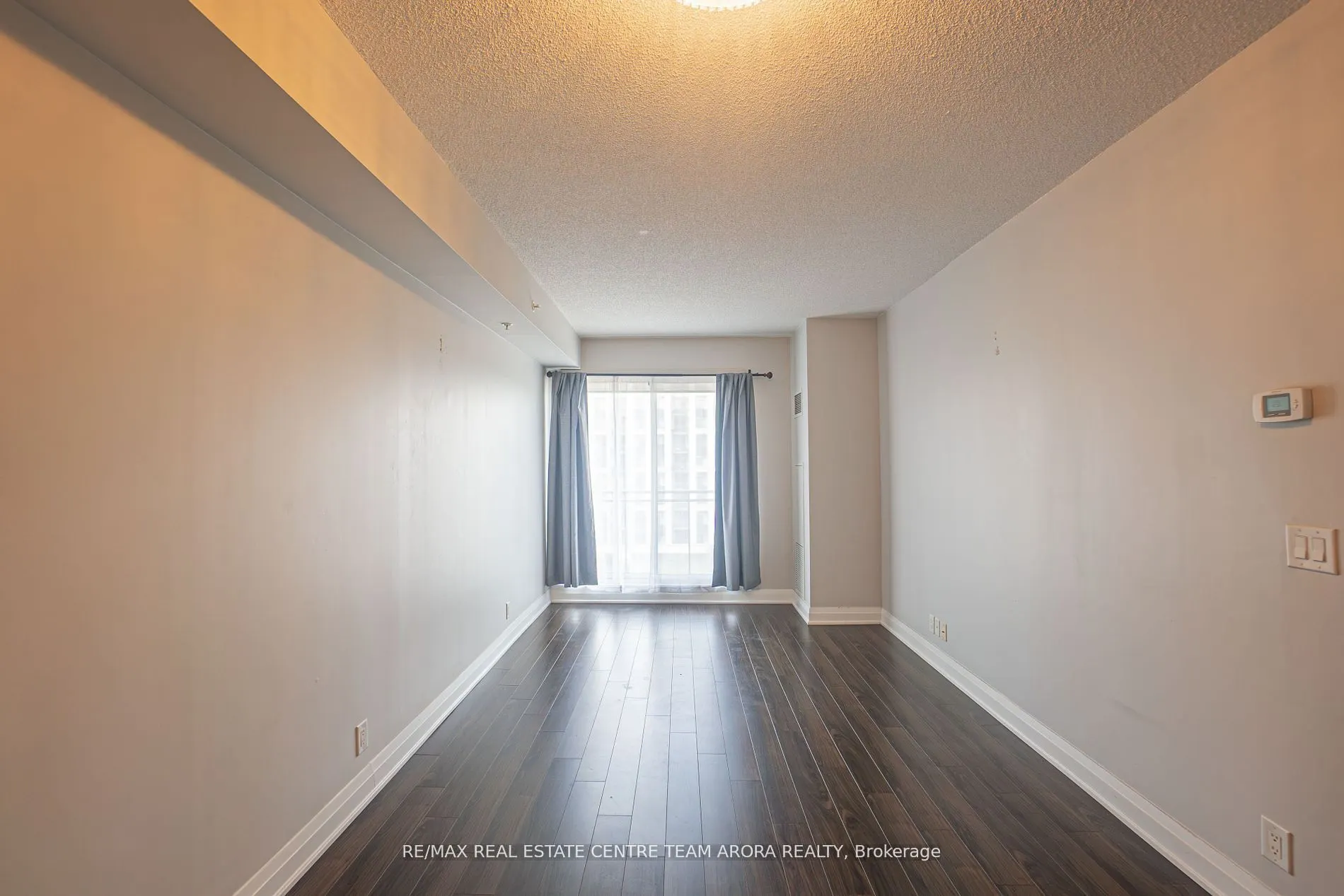 24 Woodstream Boulevard, #609
