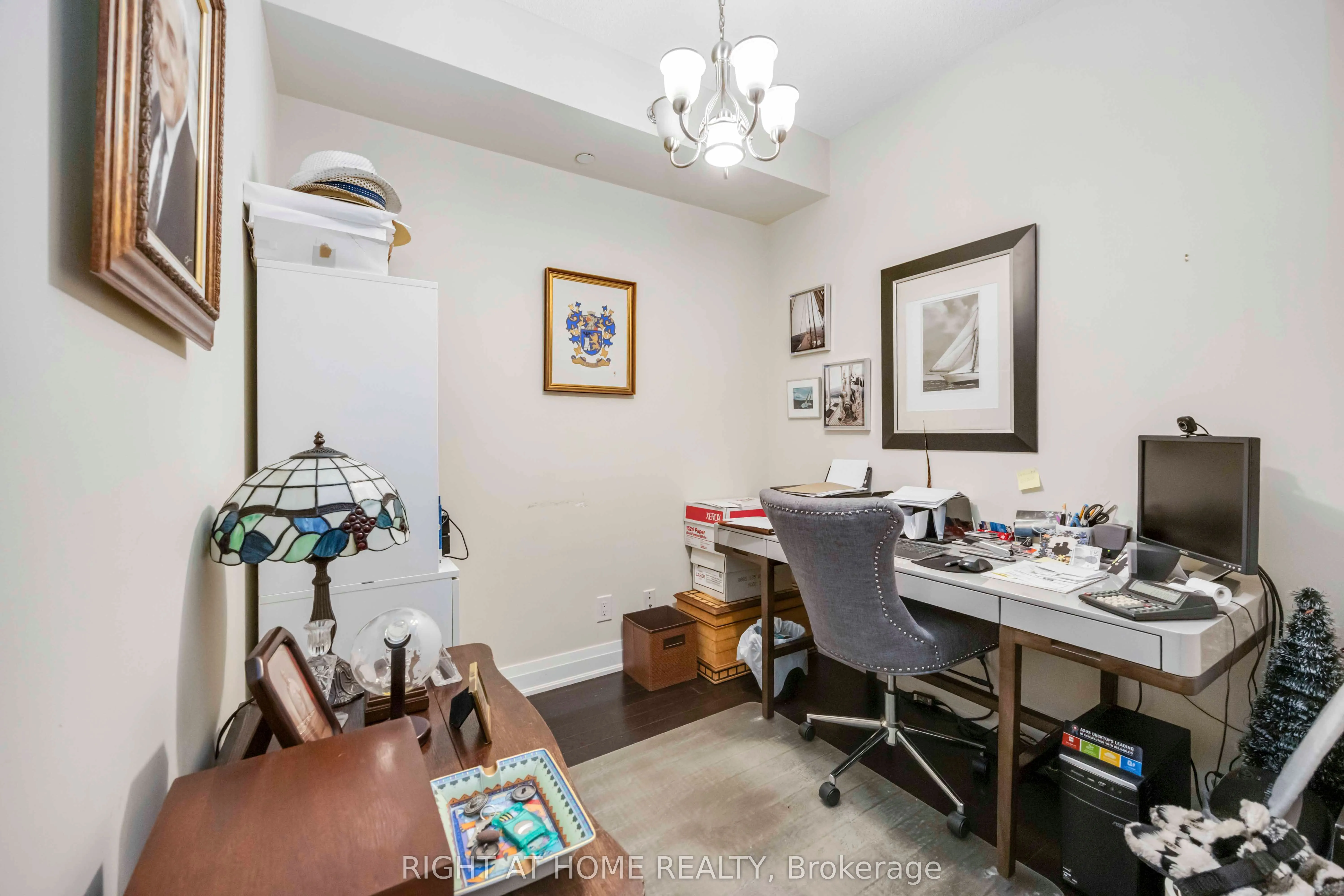 520 Steeles Avenue W, #703