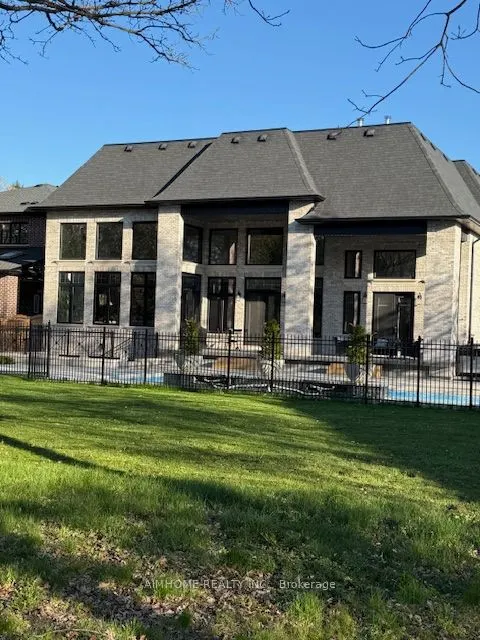 48 Maple Grove Avenue