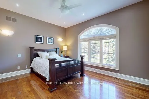 11 Cranborne Chase