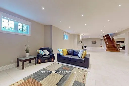 11 Cranborne Chase
