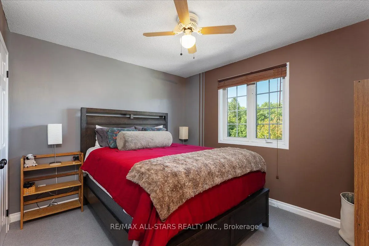 3 Hattie Court