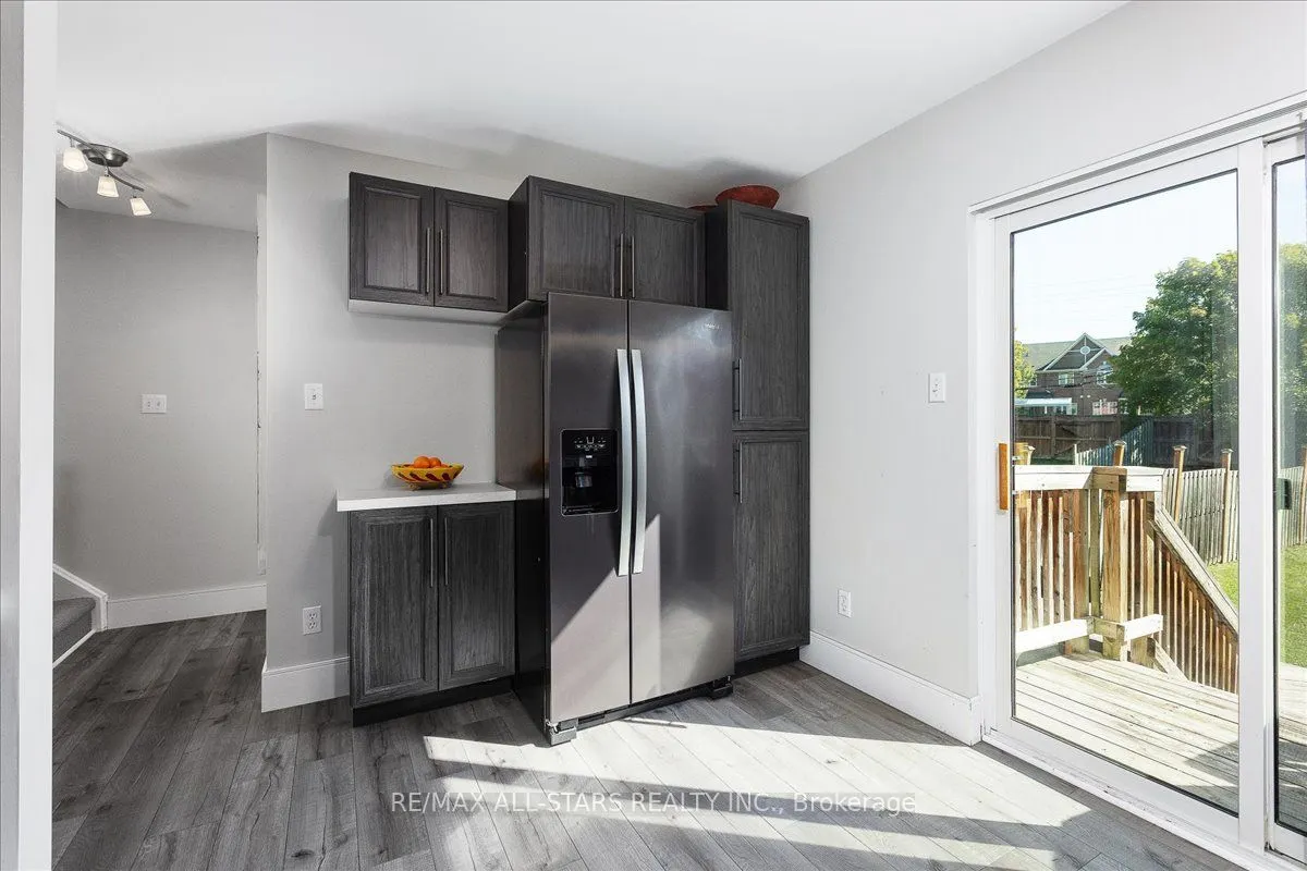3 Hattie Court