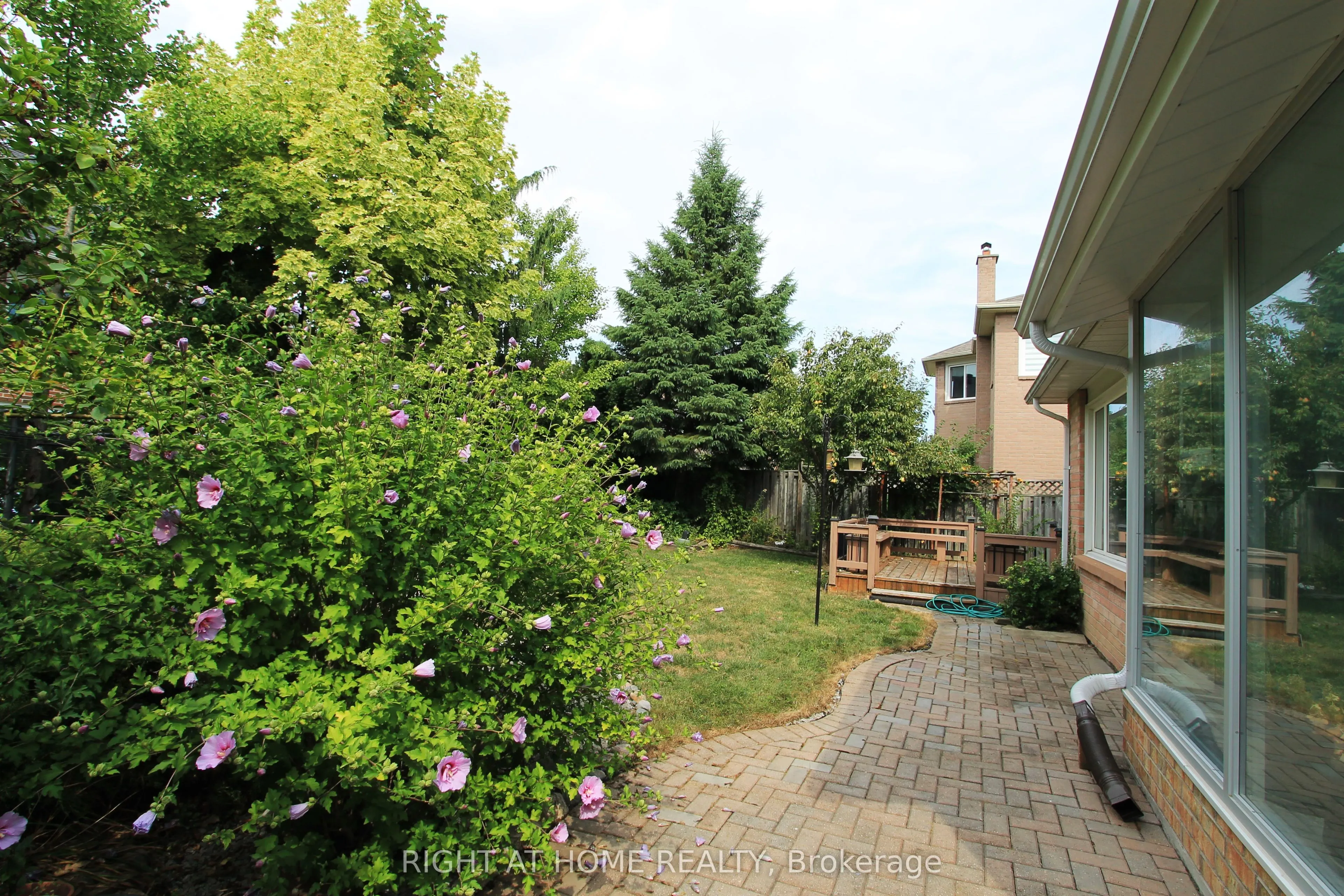 26 Leighland Drive