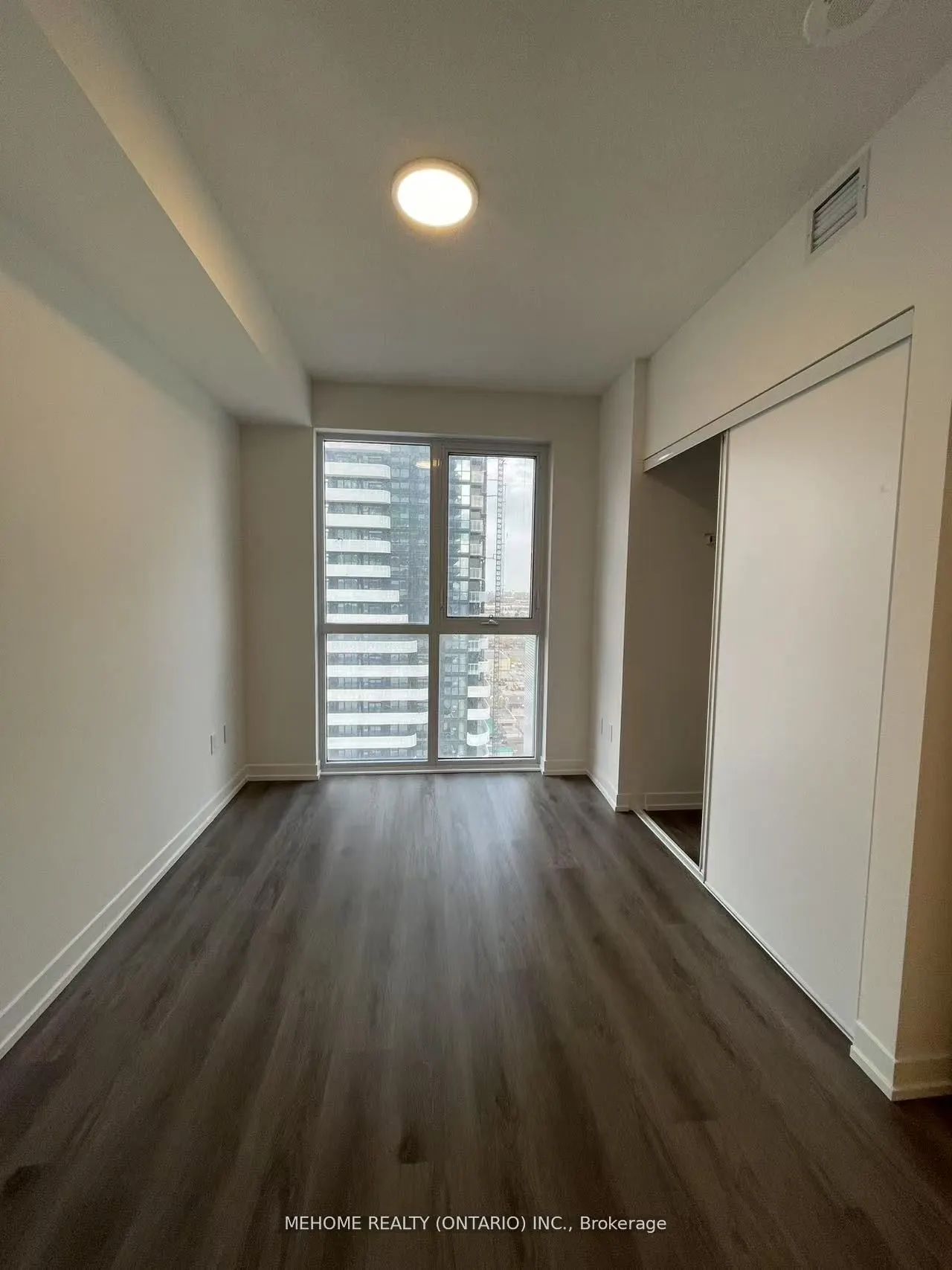 225 Commerce Street, #2902