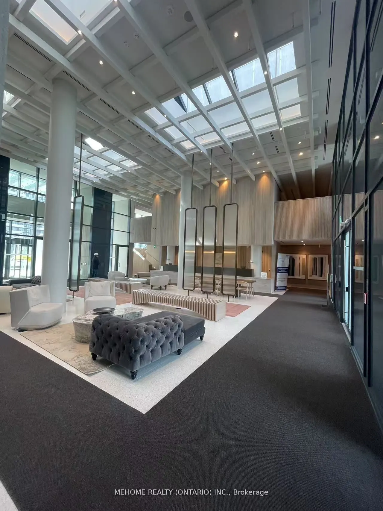 225 Commerce Street, #2902