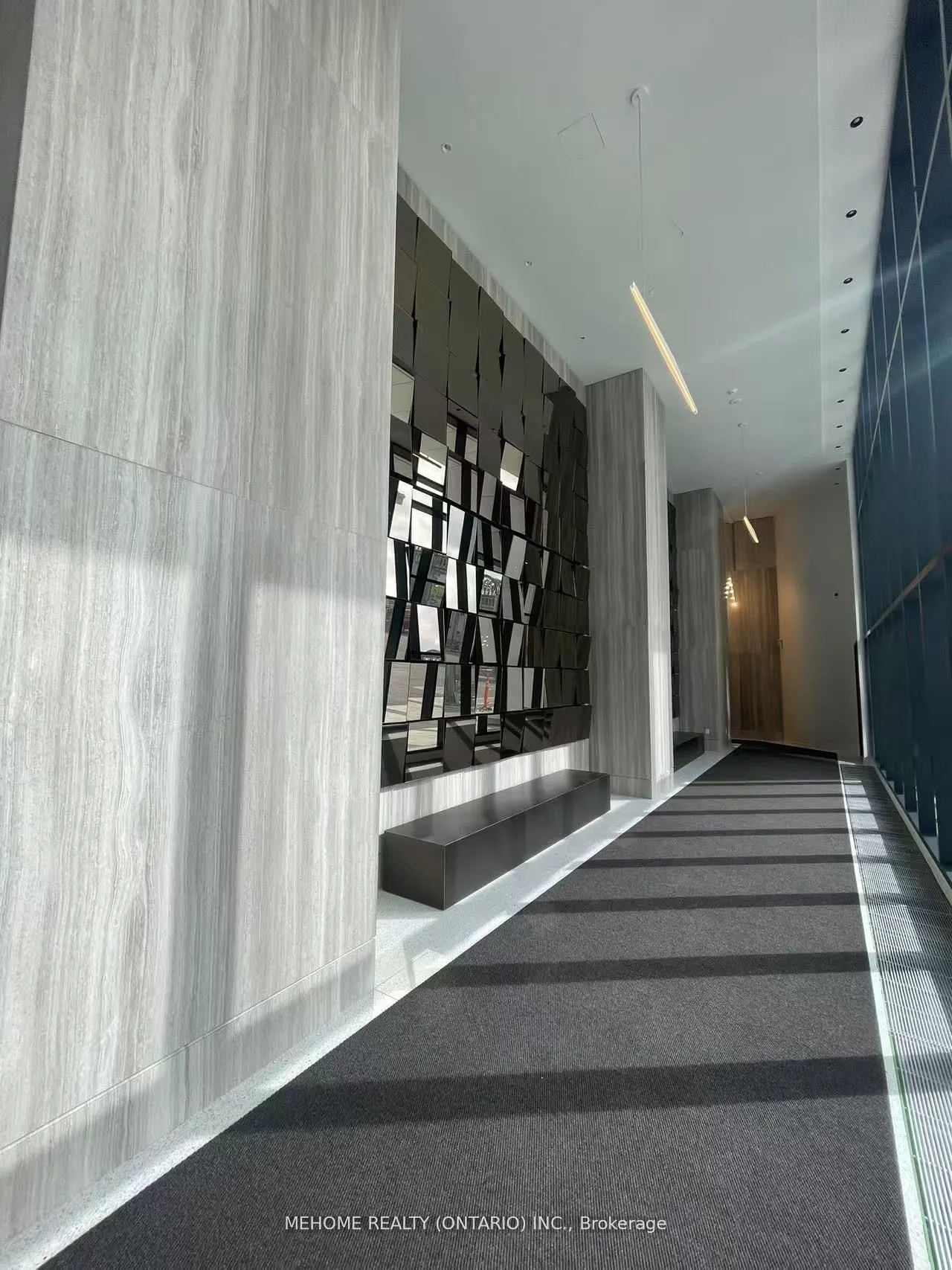 225 Commerce Street, #2902