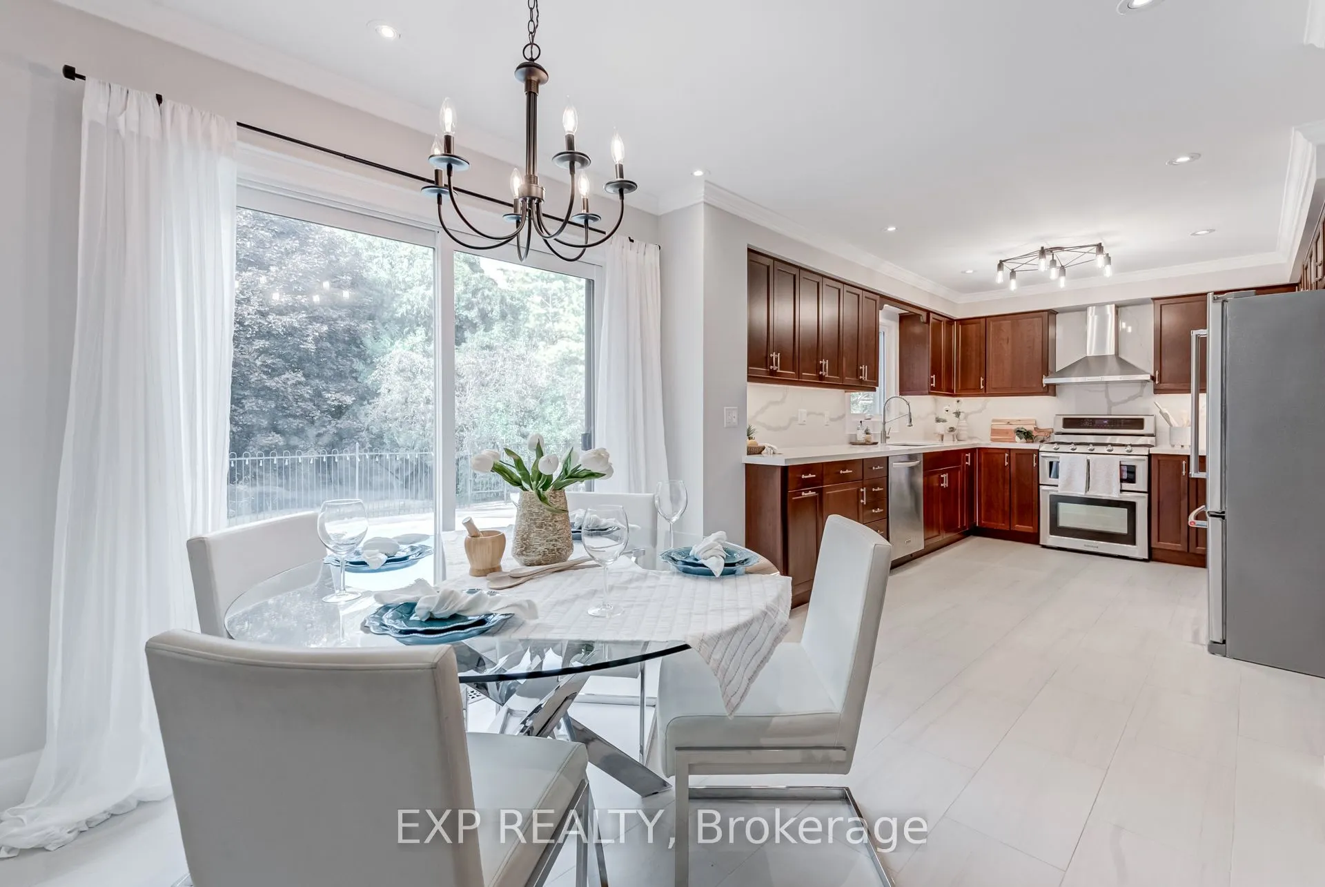 891 Leslie Valley Drive
