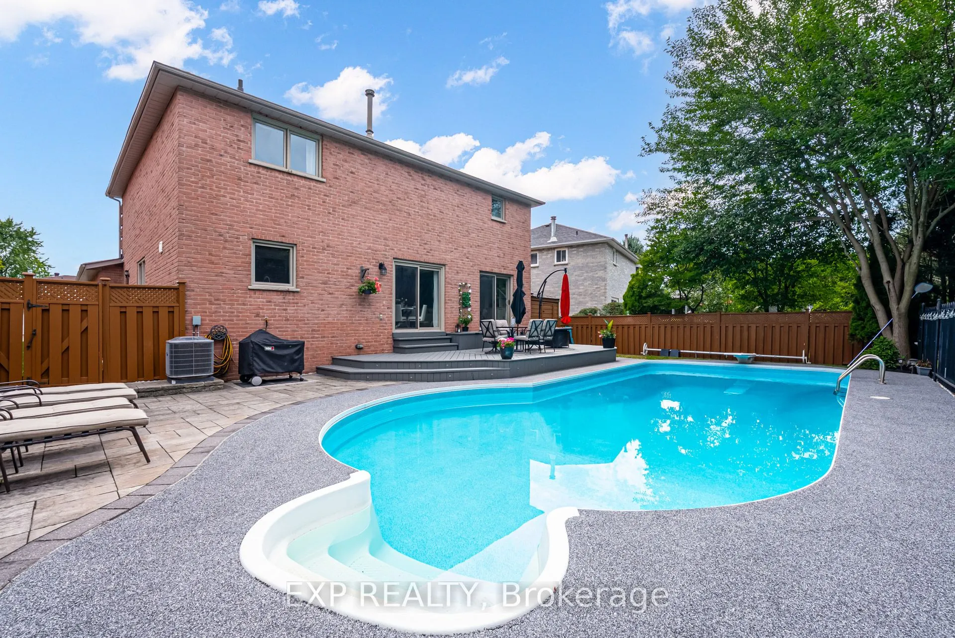 891 Leslie Valley Drive
