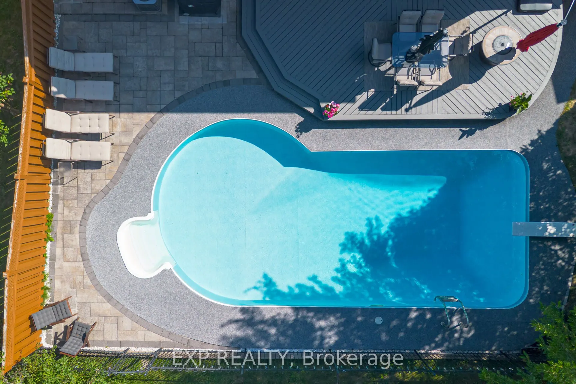 891 Leslie Valley Drive