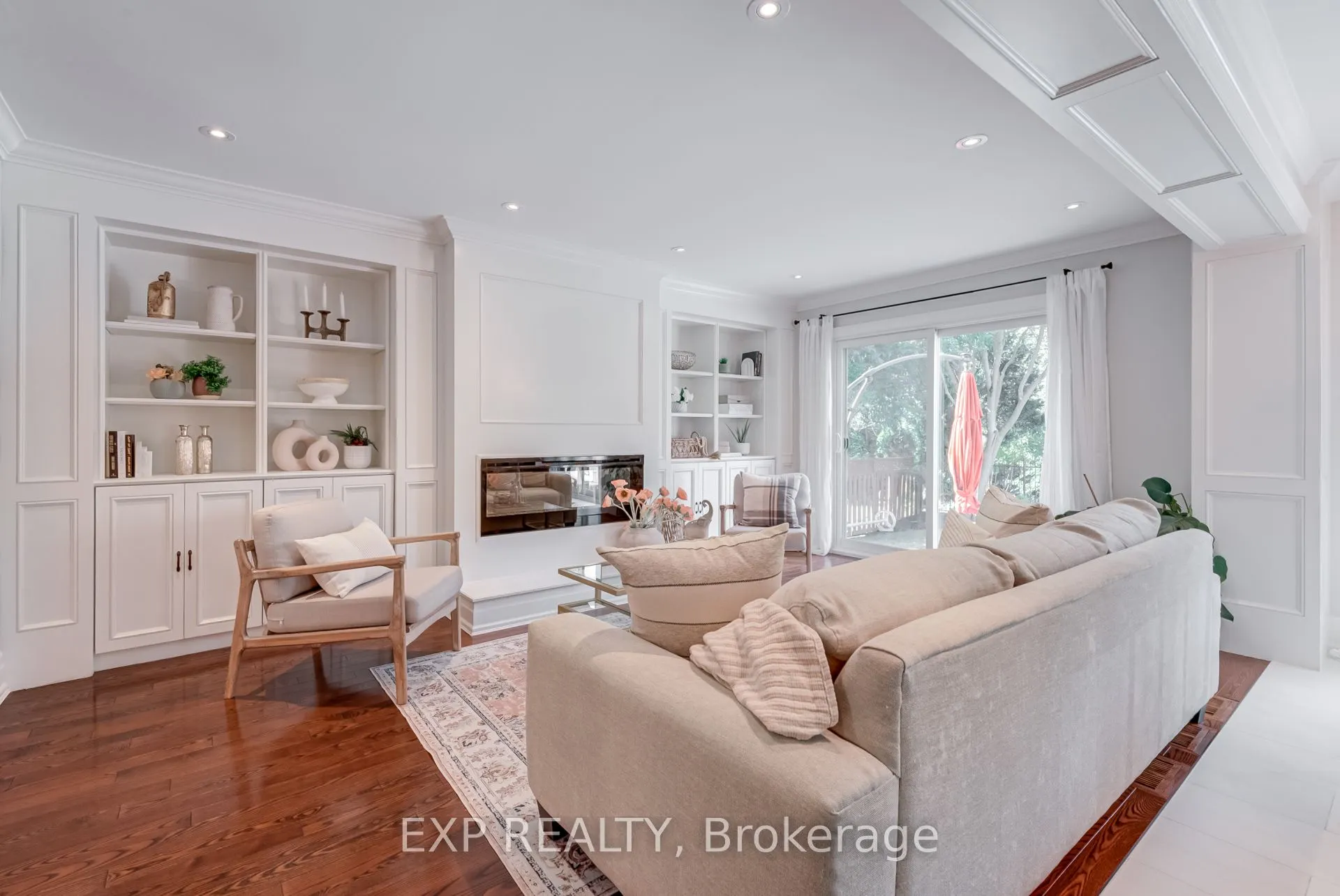 891 Leslie Valley Drive