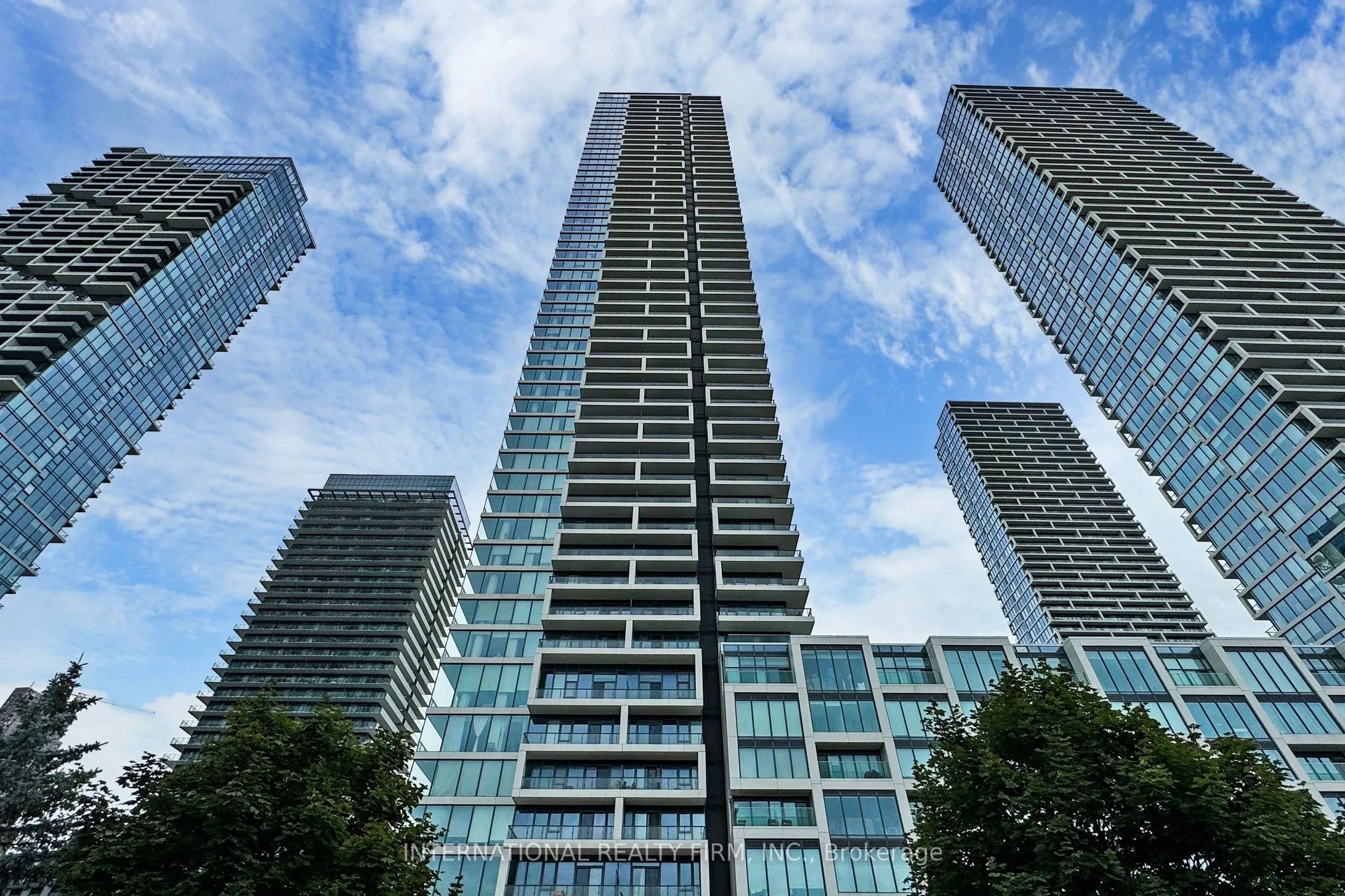 950 Portage Parkway, #7