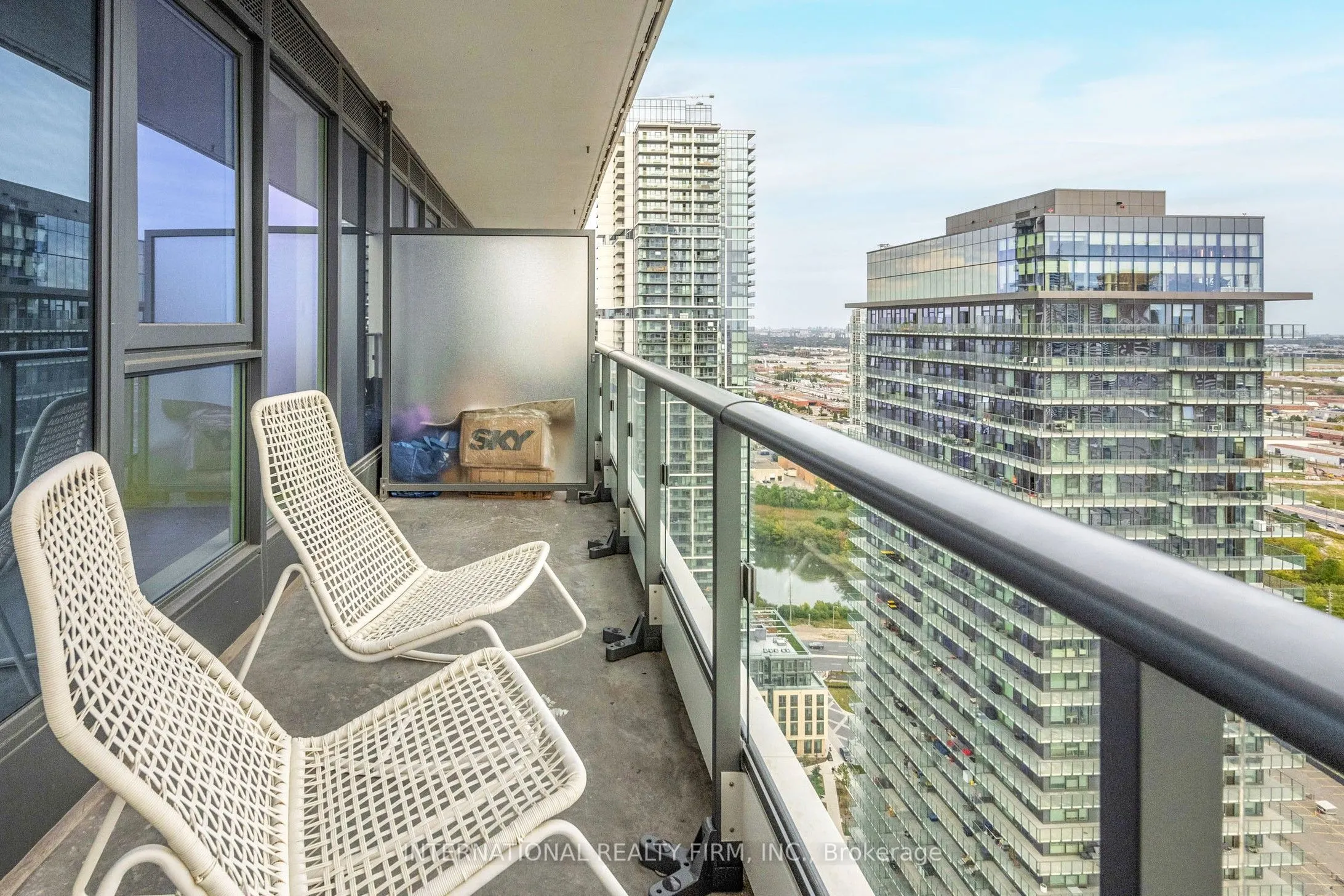 950 Portage Parkway S, #7