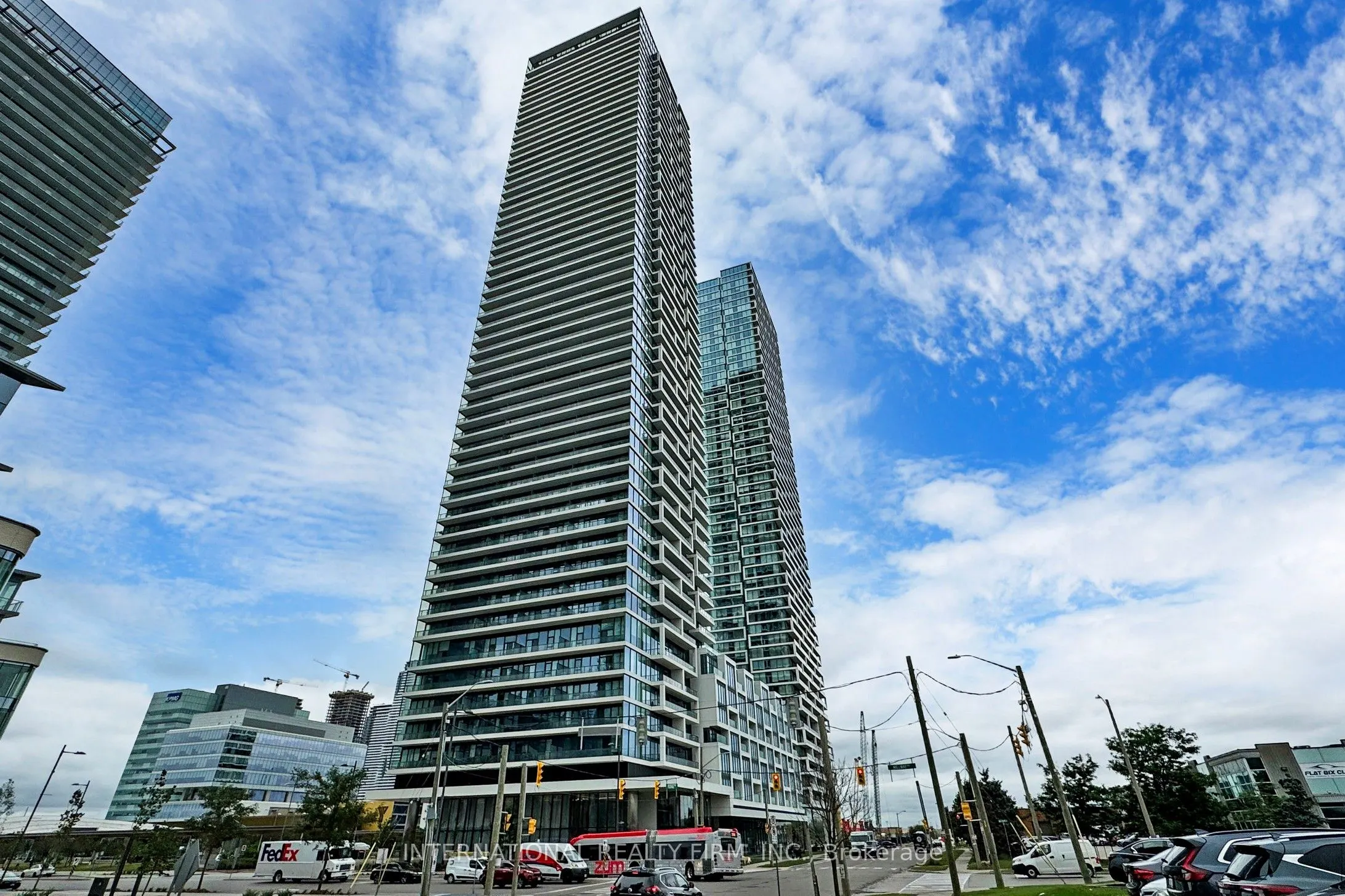 950 Portage Parkway S, #7