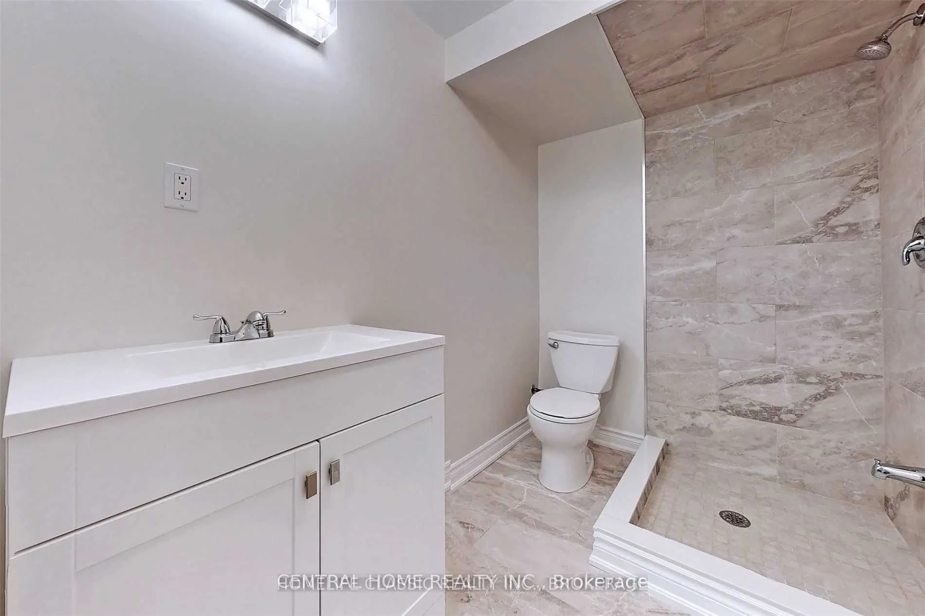 8 Raintree Crescent