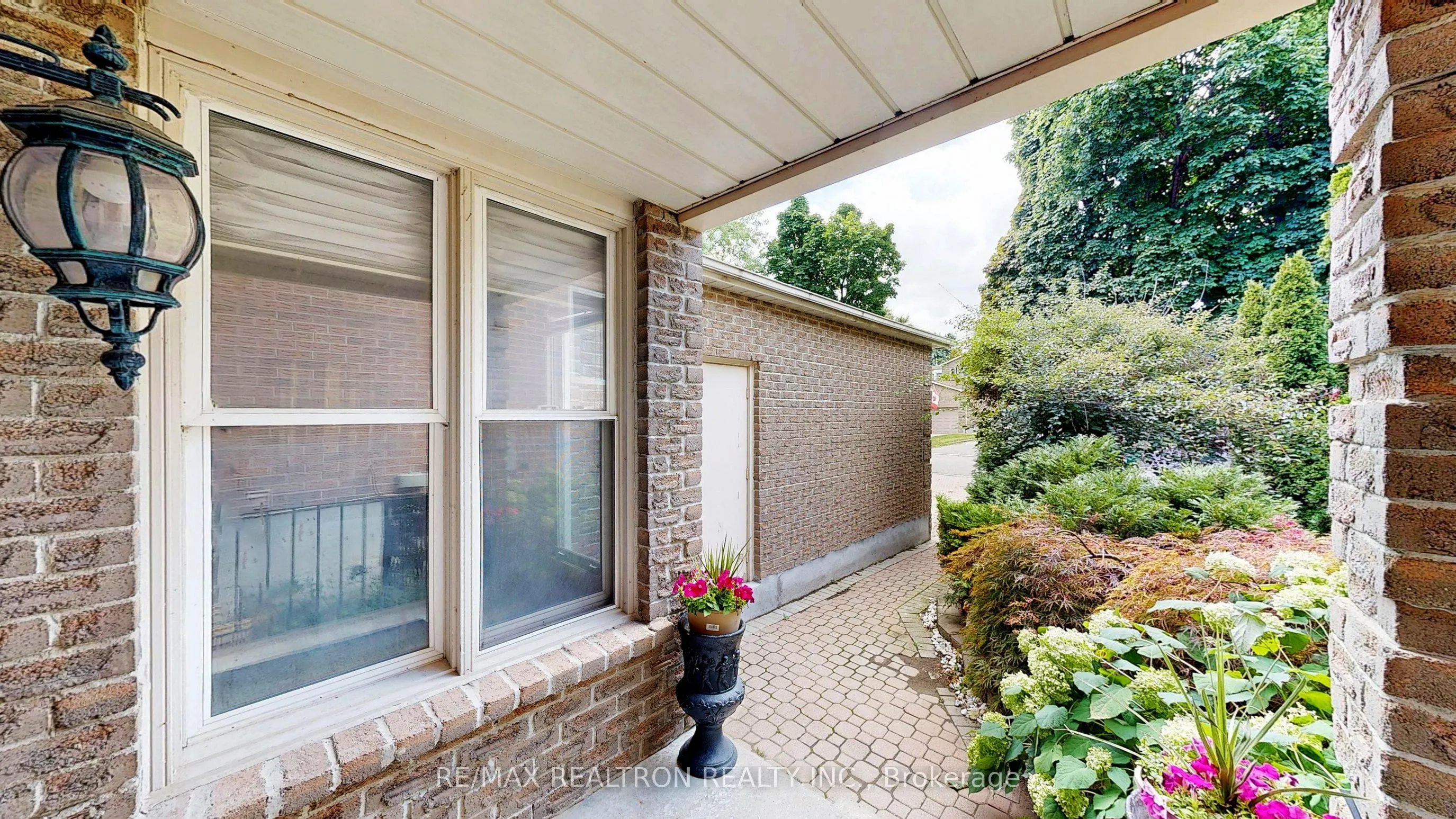 43 Strathmore Drive