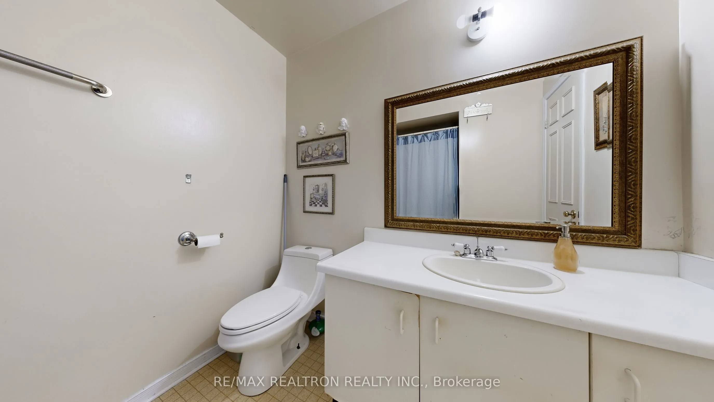 43 Strathmore Drive