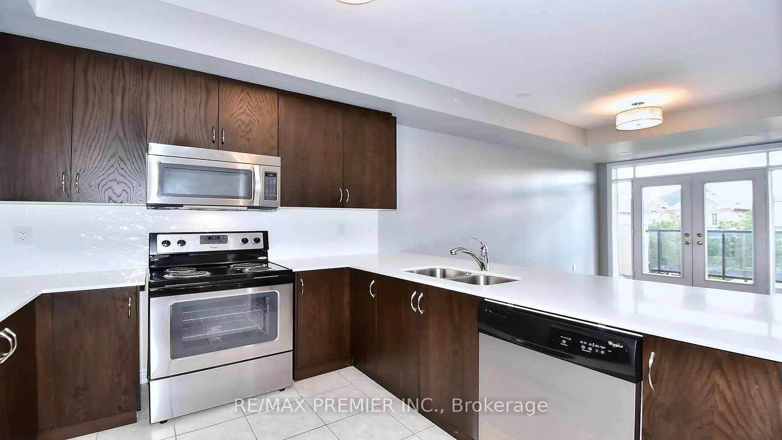 105 Kayla Crescent, #10