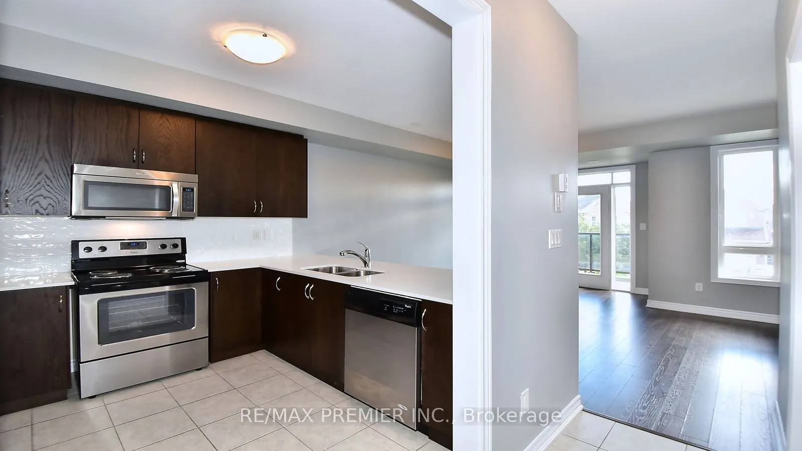 105 Kayla Crescent, #10