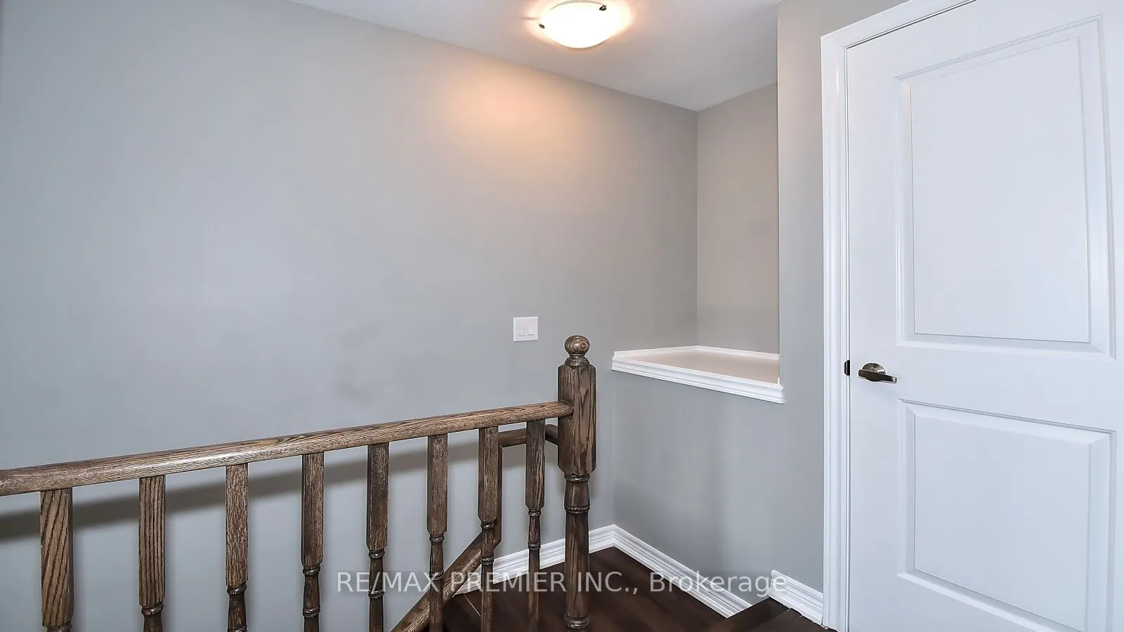105 Kayla Crescent, #10