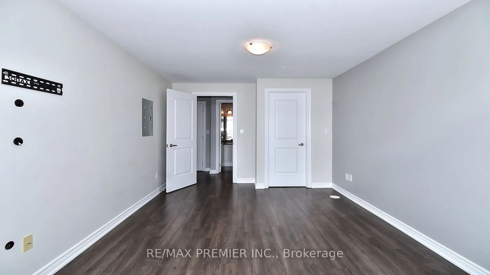 105 Kayla Crescent, #10