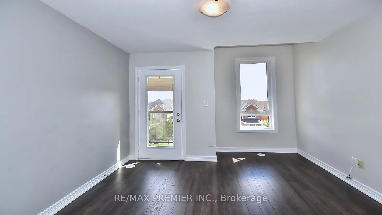105 Kayla Crescent, #10