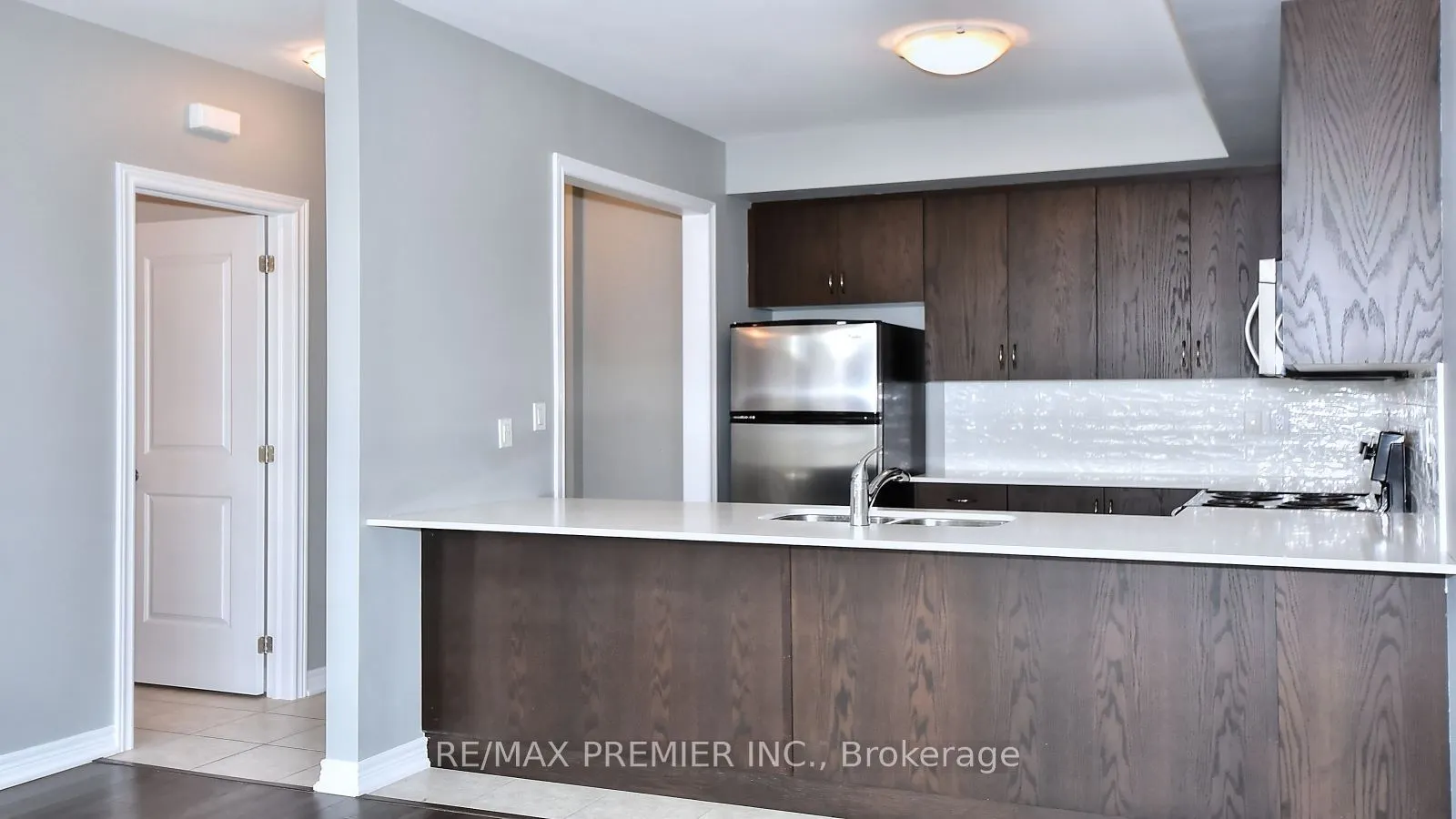 105 Kayla Crescent, #10