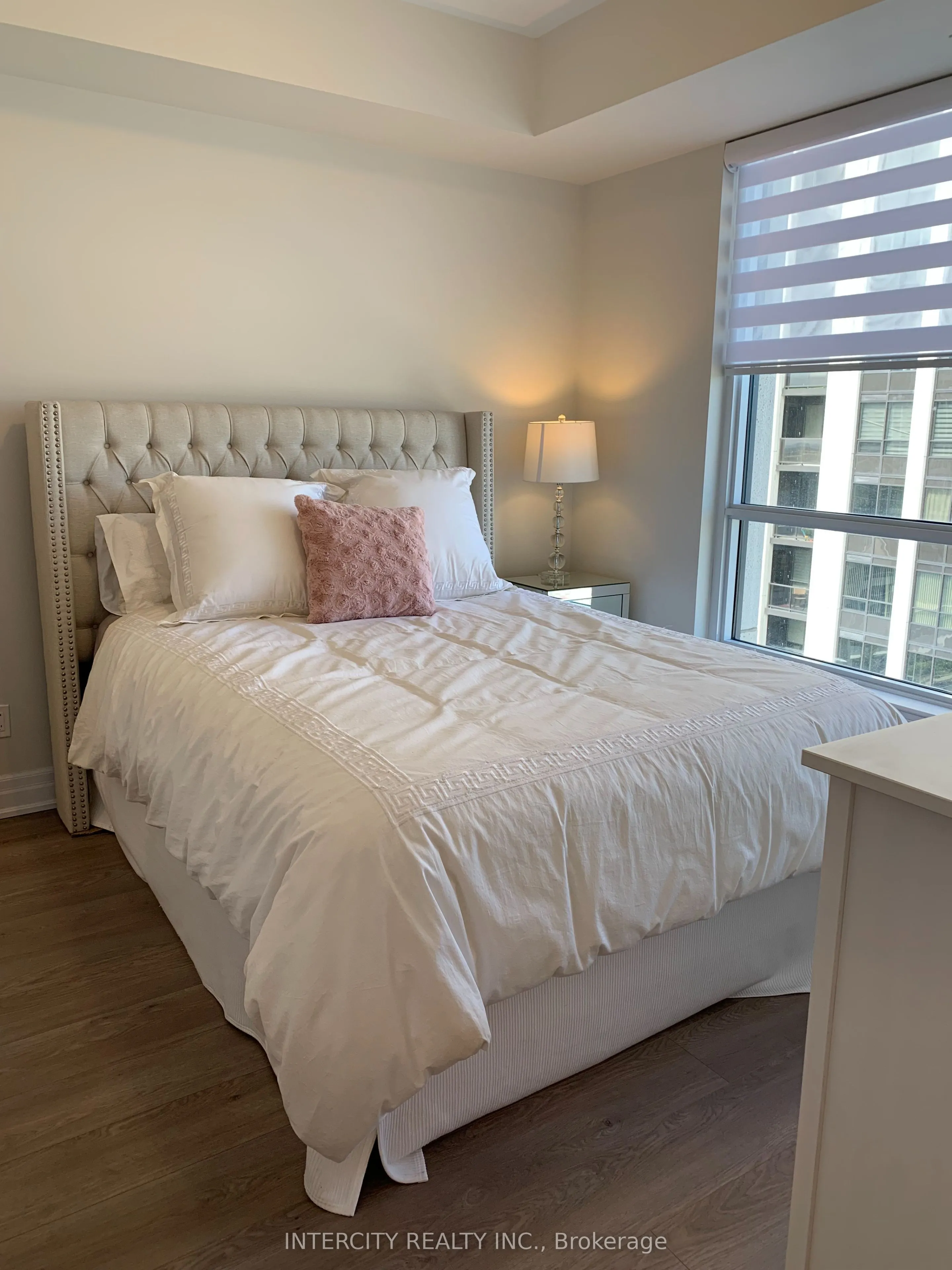 9075 Jane Street, #1601