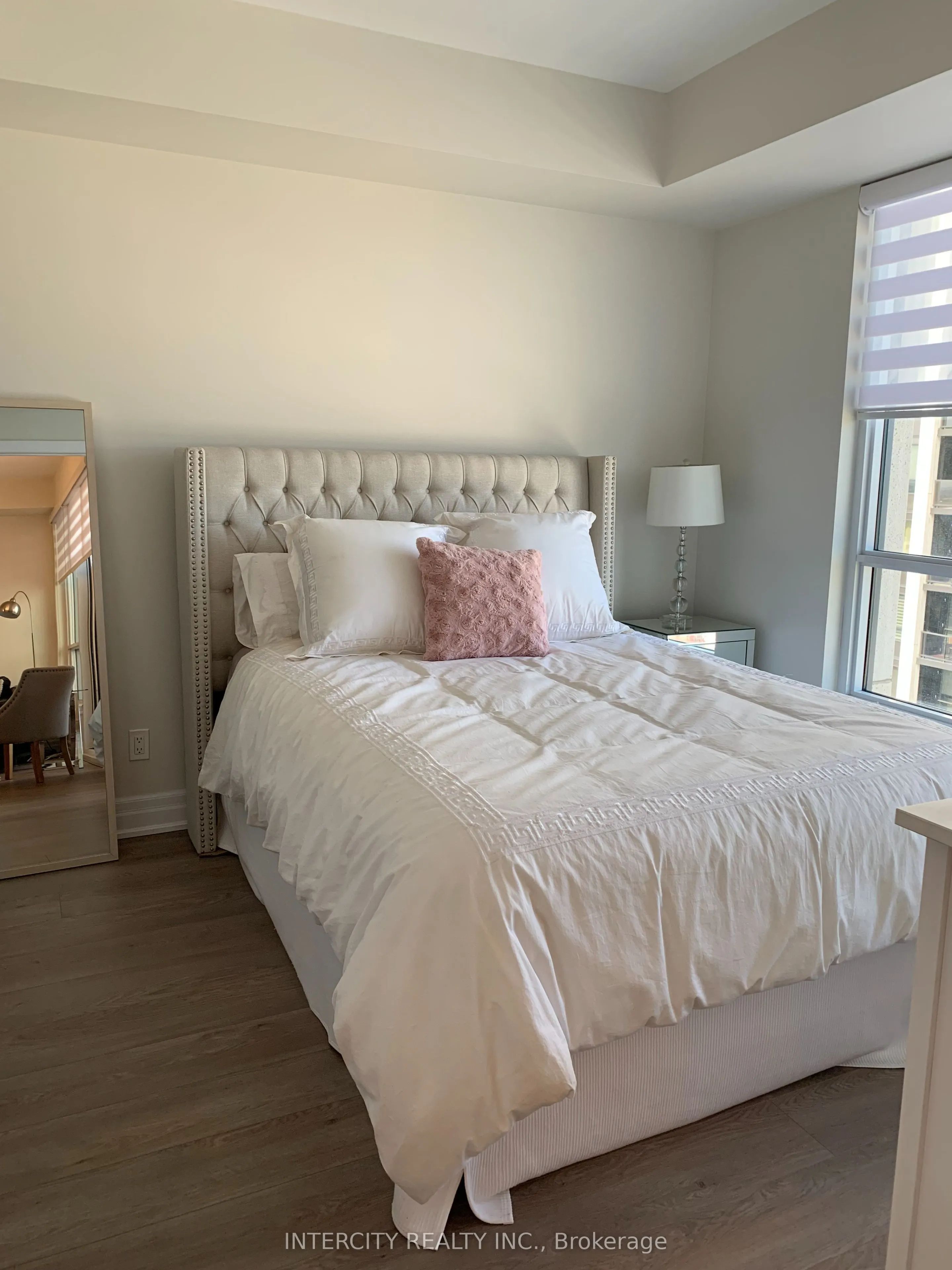 9075 Jane Street, #1601