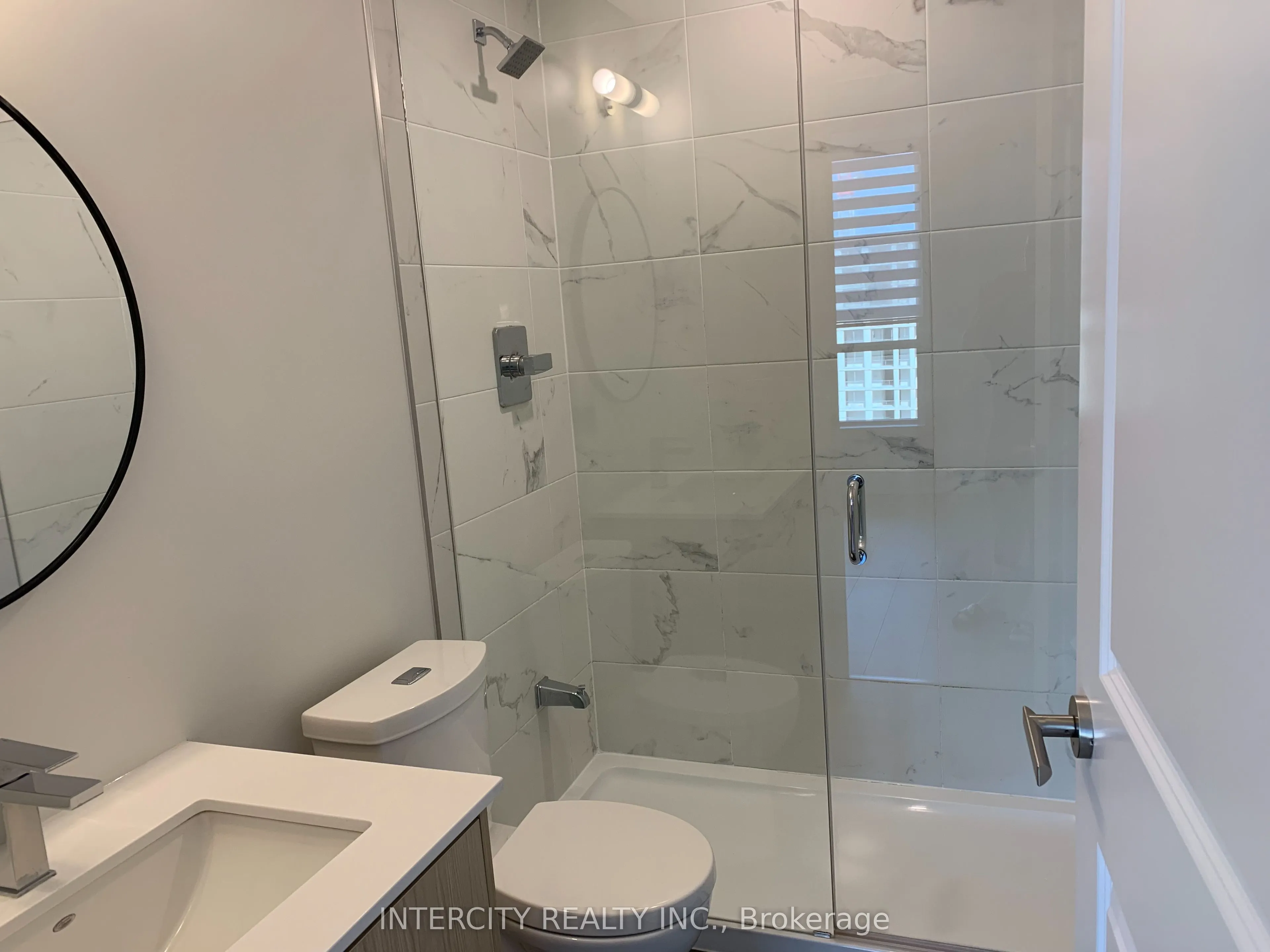 9075 Jane Street, #1601