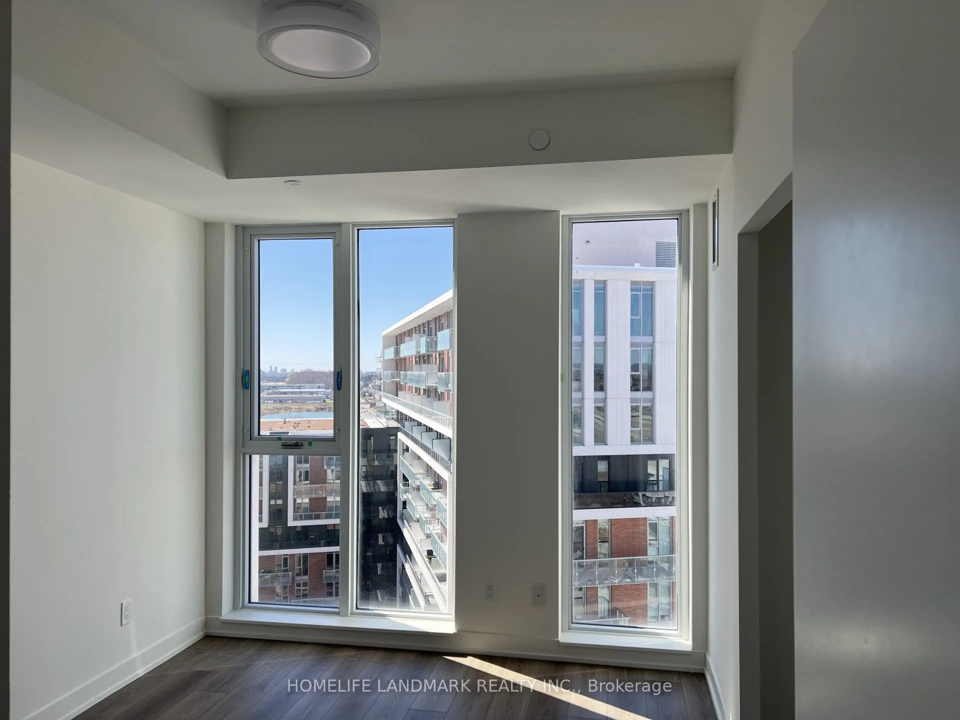 292 Verdale Crossing, #1703