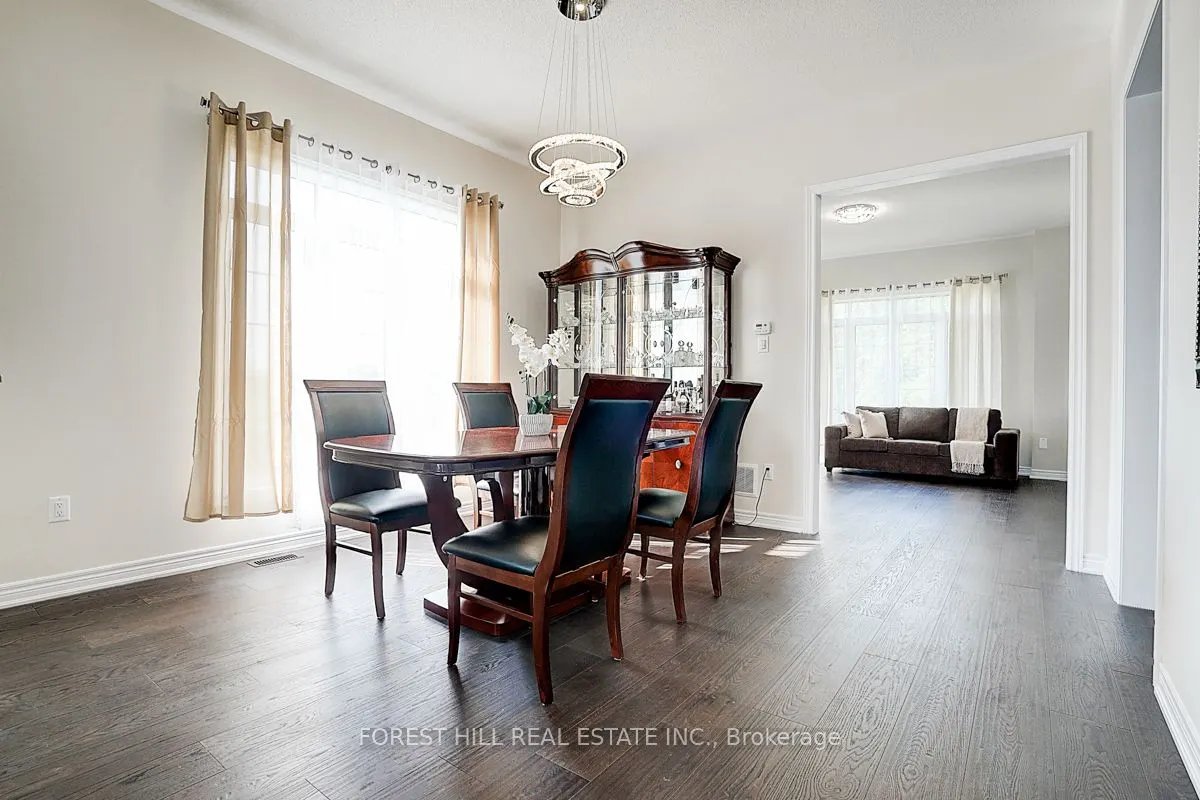 21 Dorothy Caine Crescent