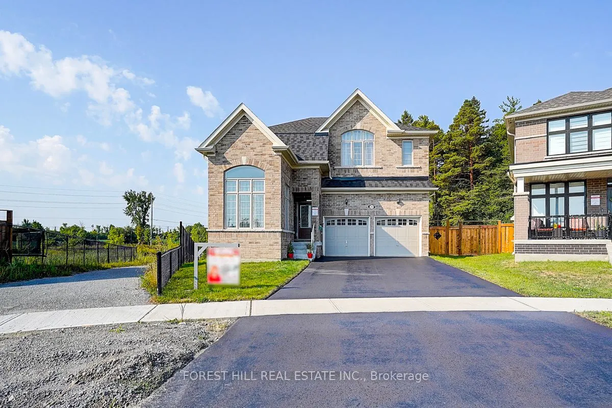 21 Dorothy Caine Crescent