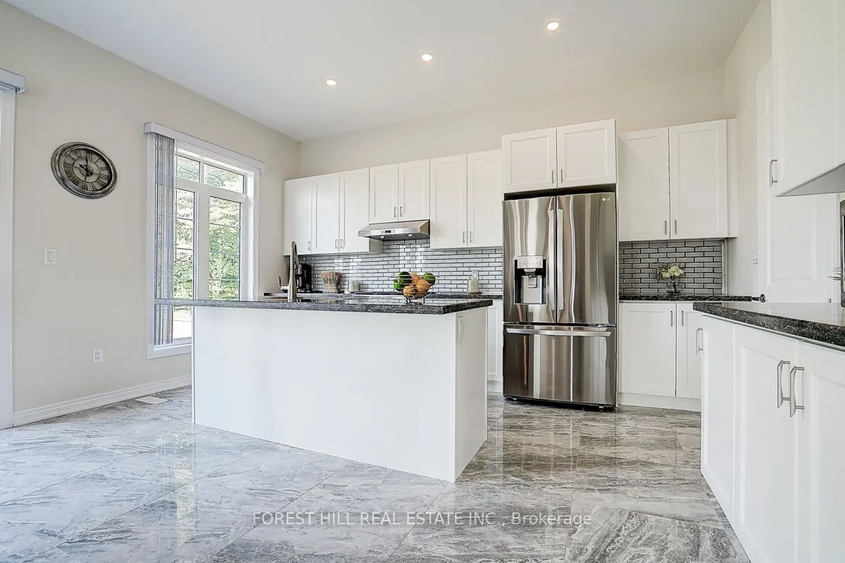 21 Dorothy Caine Crescent