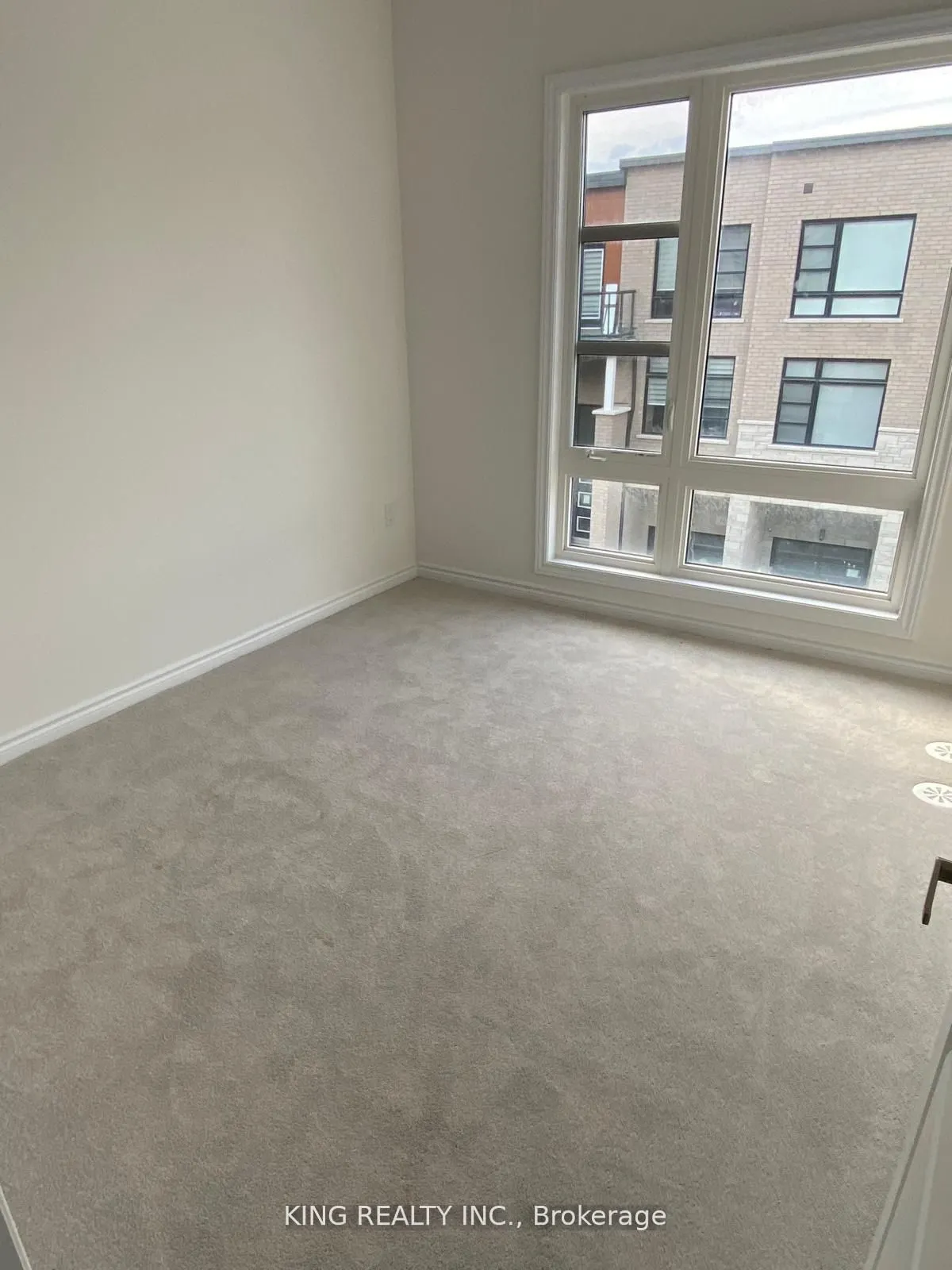 11 Quilico Road E