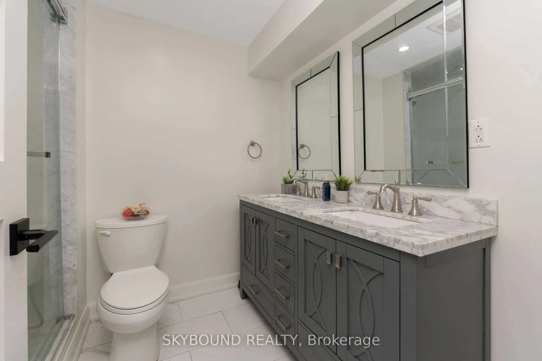 108 Zinnia Place