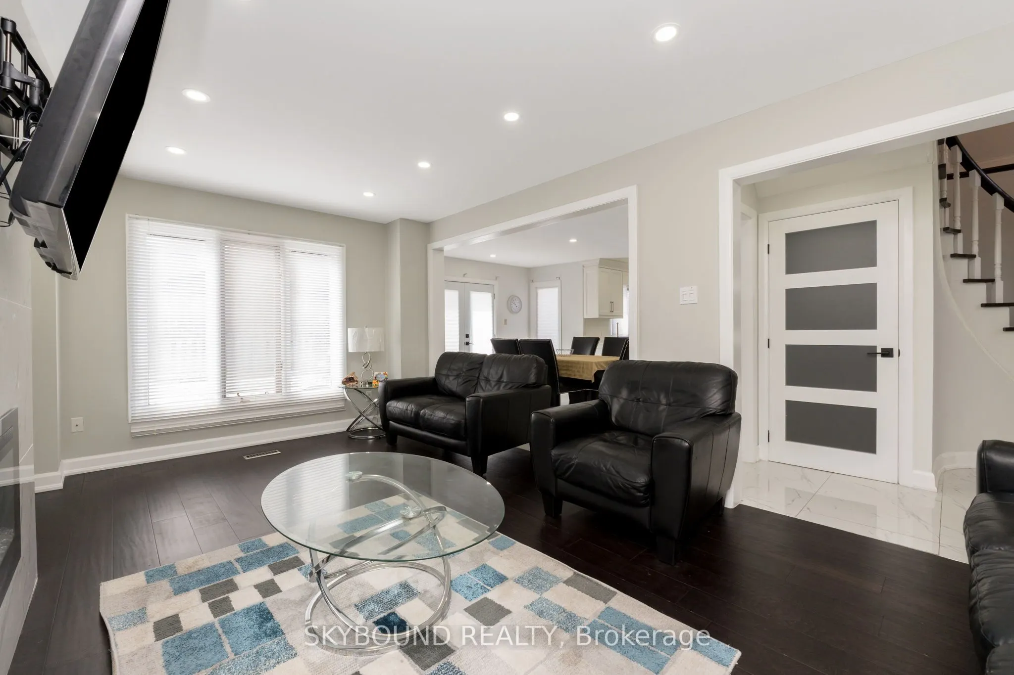 108 Zinnia Place