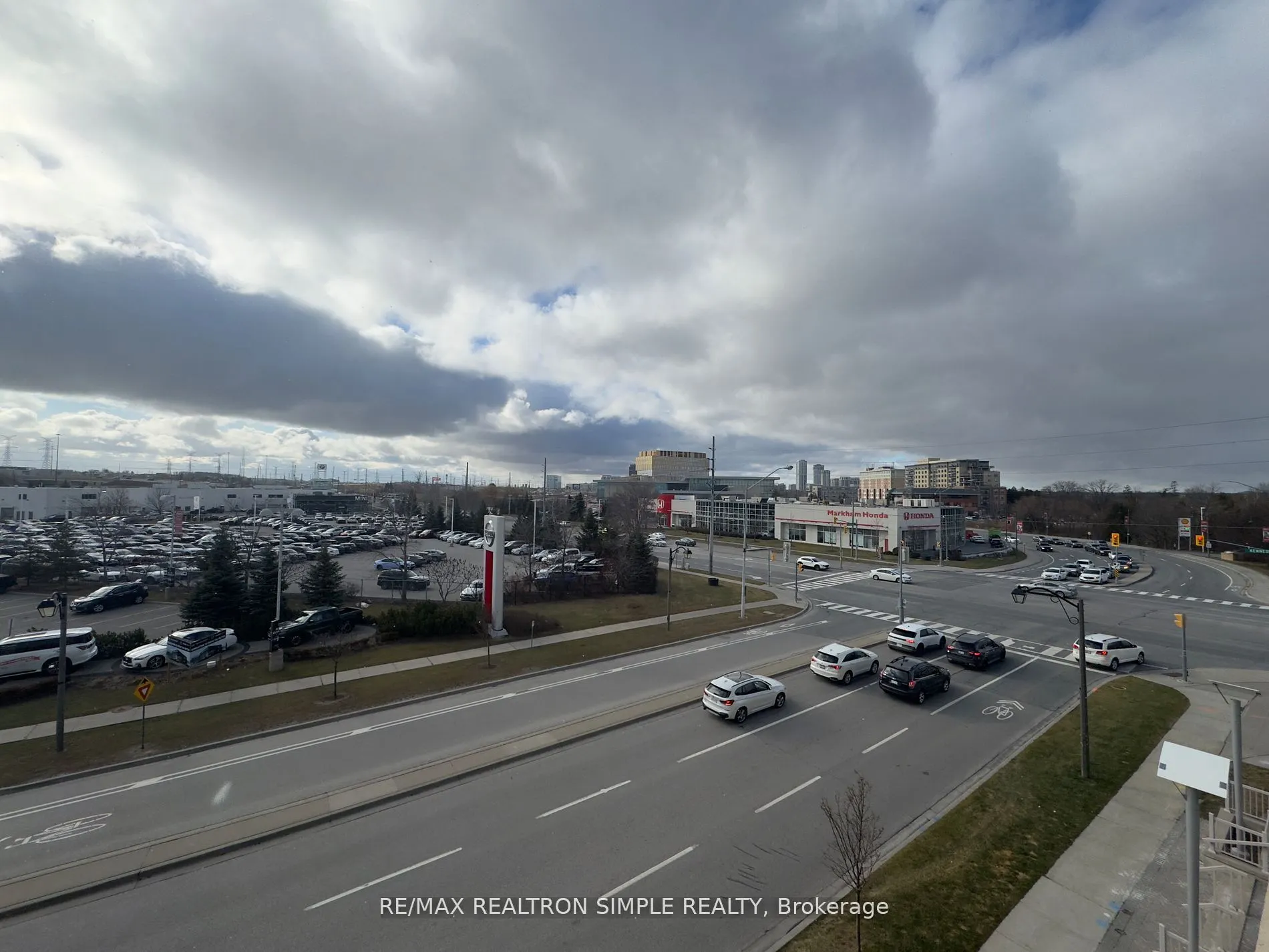 8323 Kennedy Road, #211