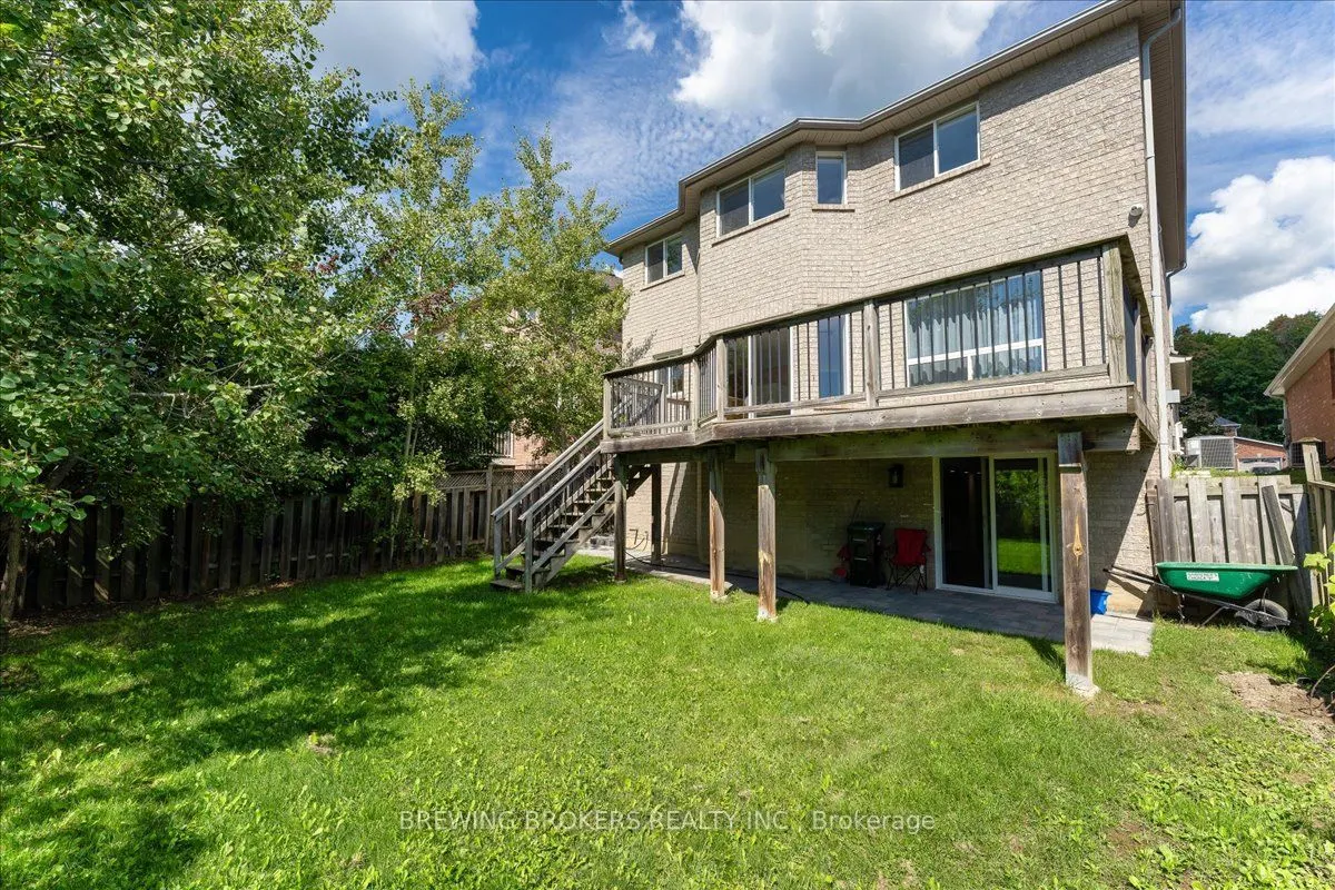 1067 Leslie Drive
