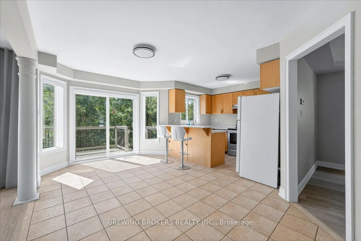 1067 Leslie Drive