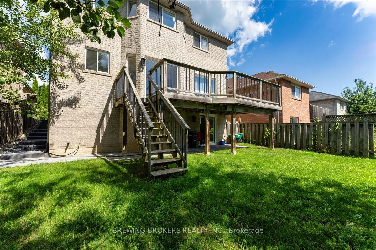 1067 Leslie Drive